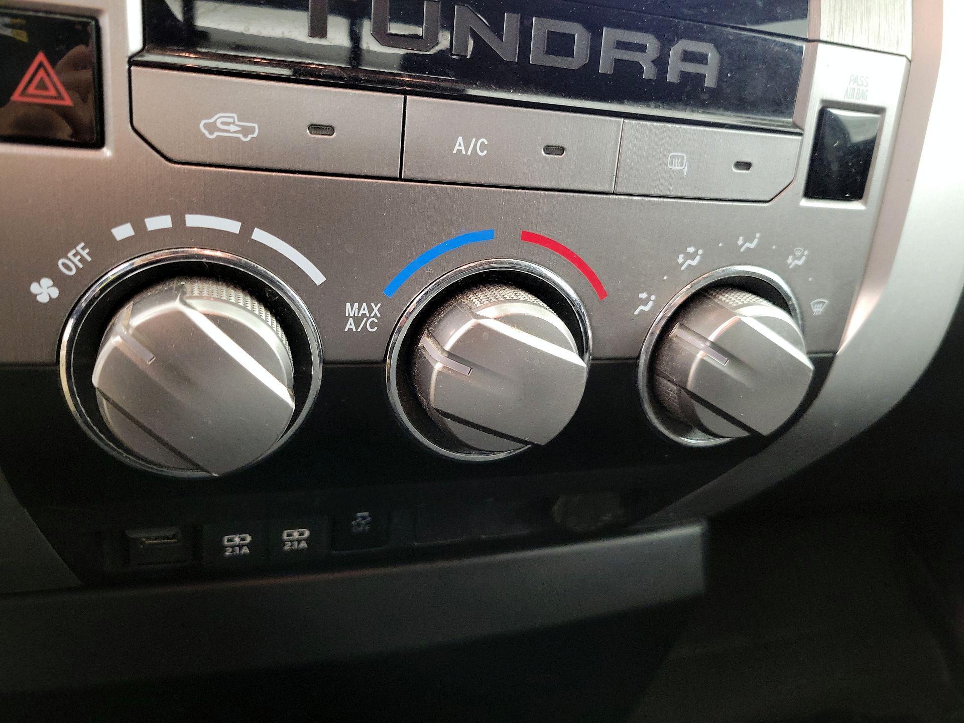 Thumbnail: 2021 Toyota Tundra - 16