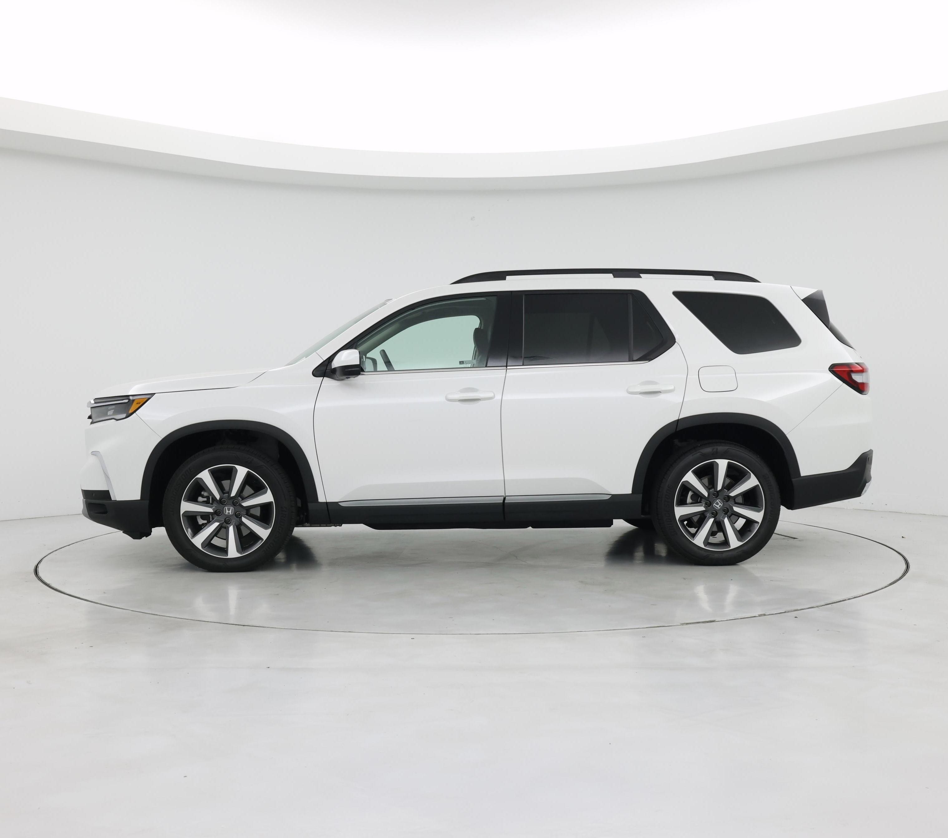 Thumbnail: 2024 Honda Pilot - 3