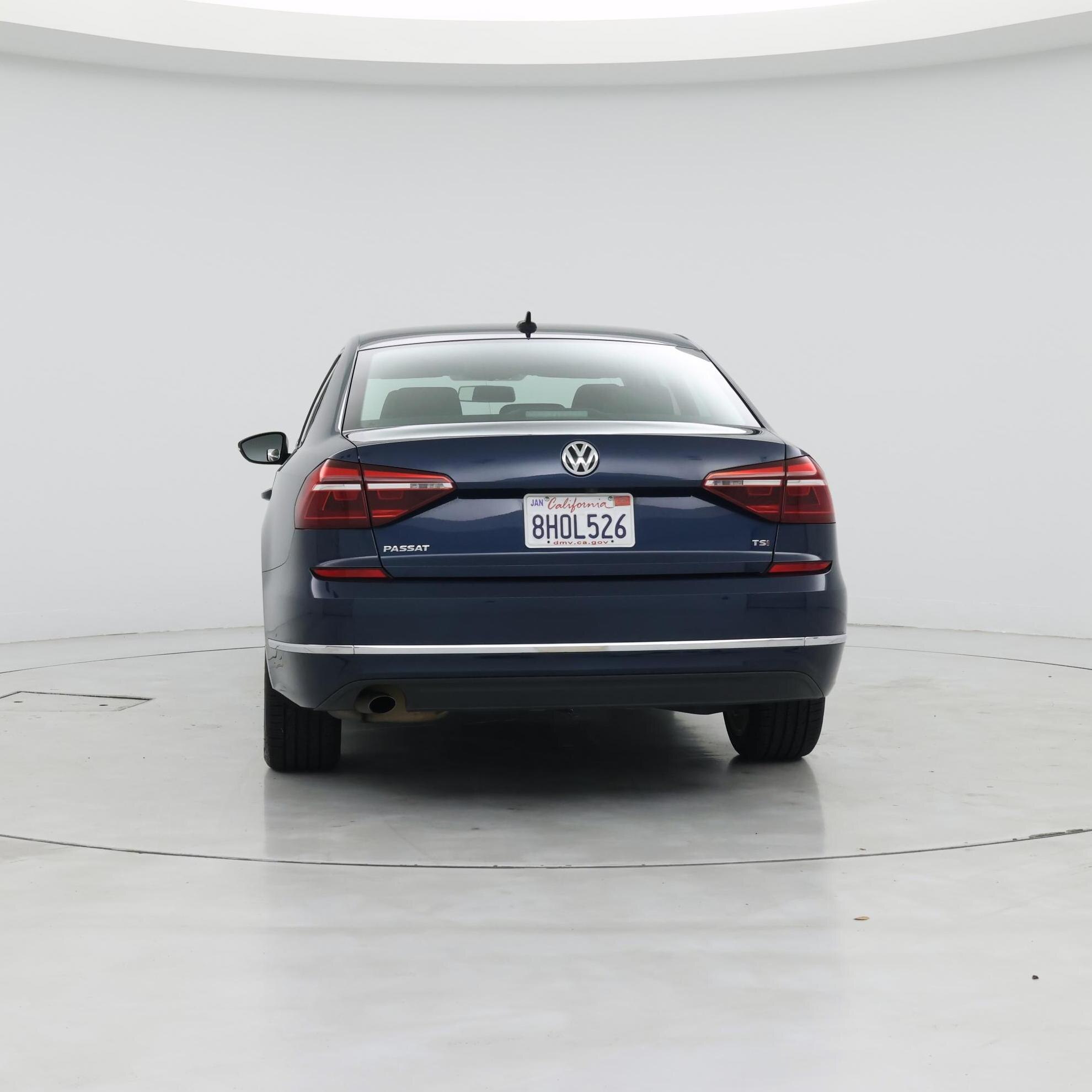Thumbnail: 2019 Volkswagen Passat - 6