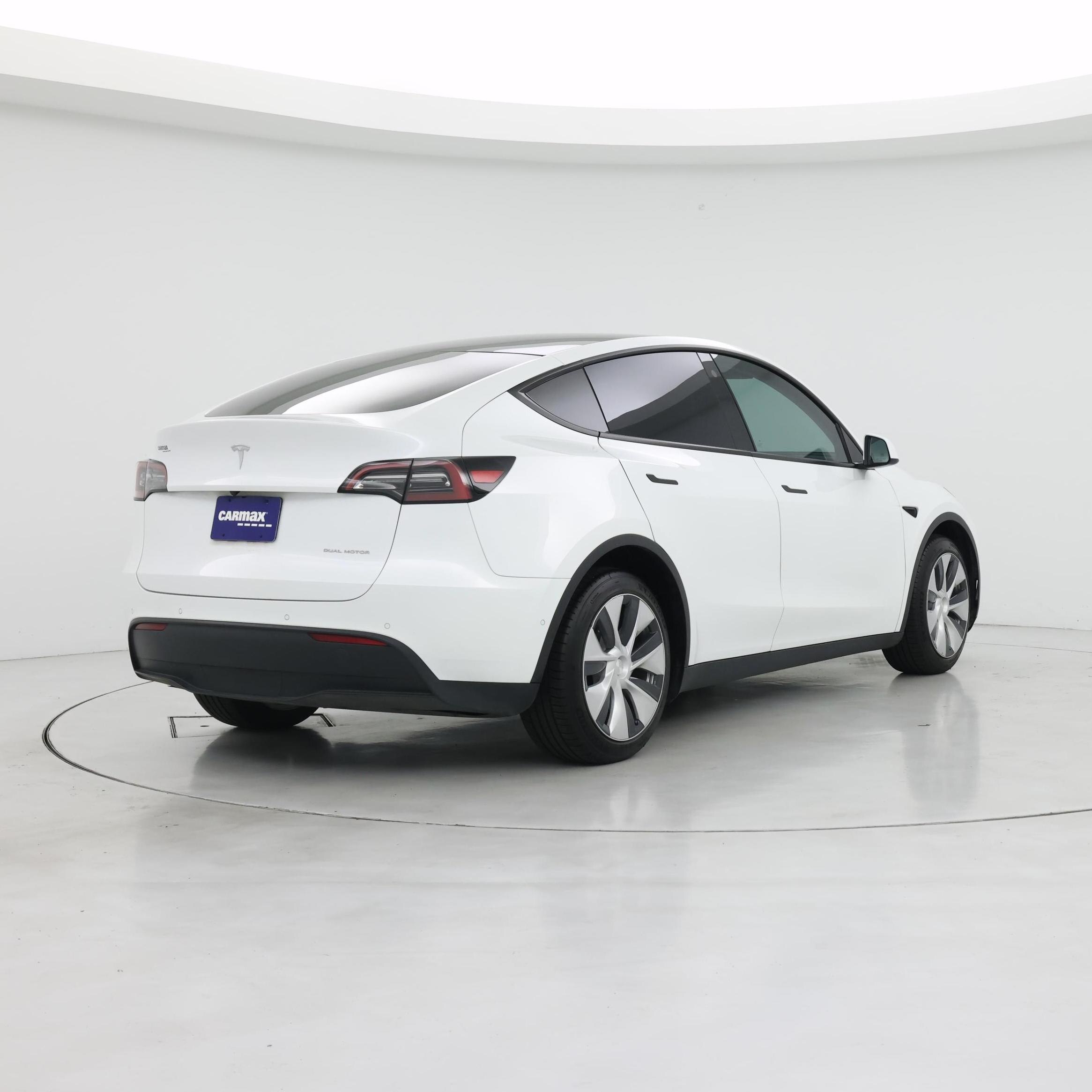 Thumbnail: 2021 Tesla Model Y - 8