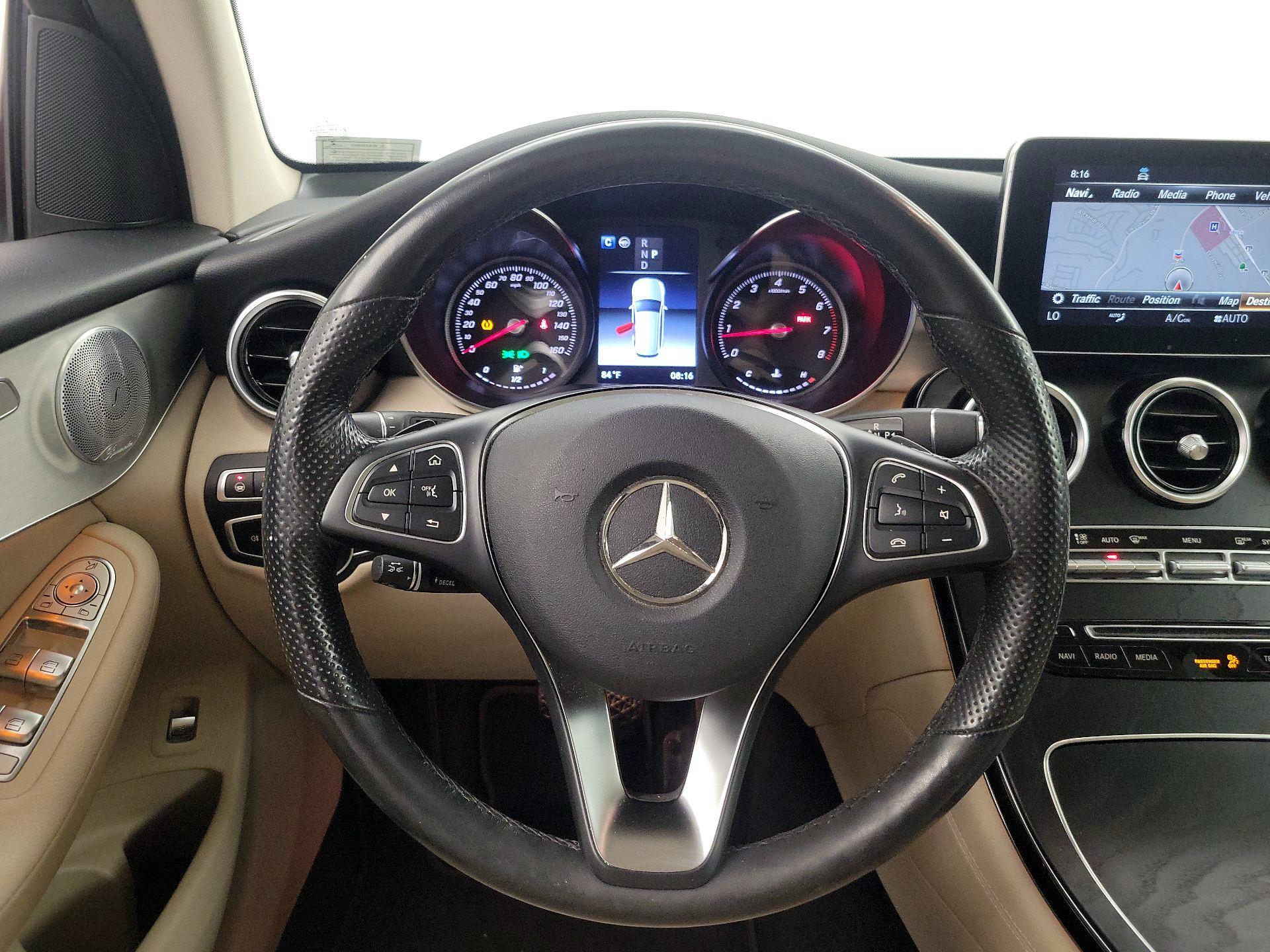 Thumbnail: 2019 Mercedes-Benz GLC - 10