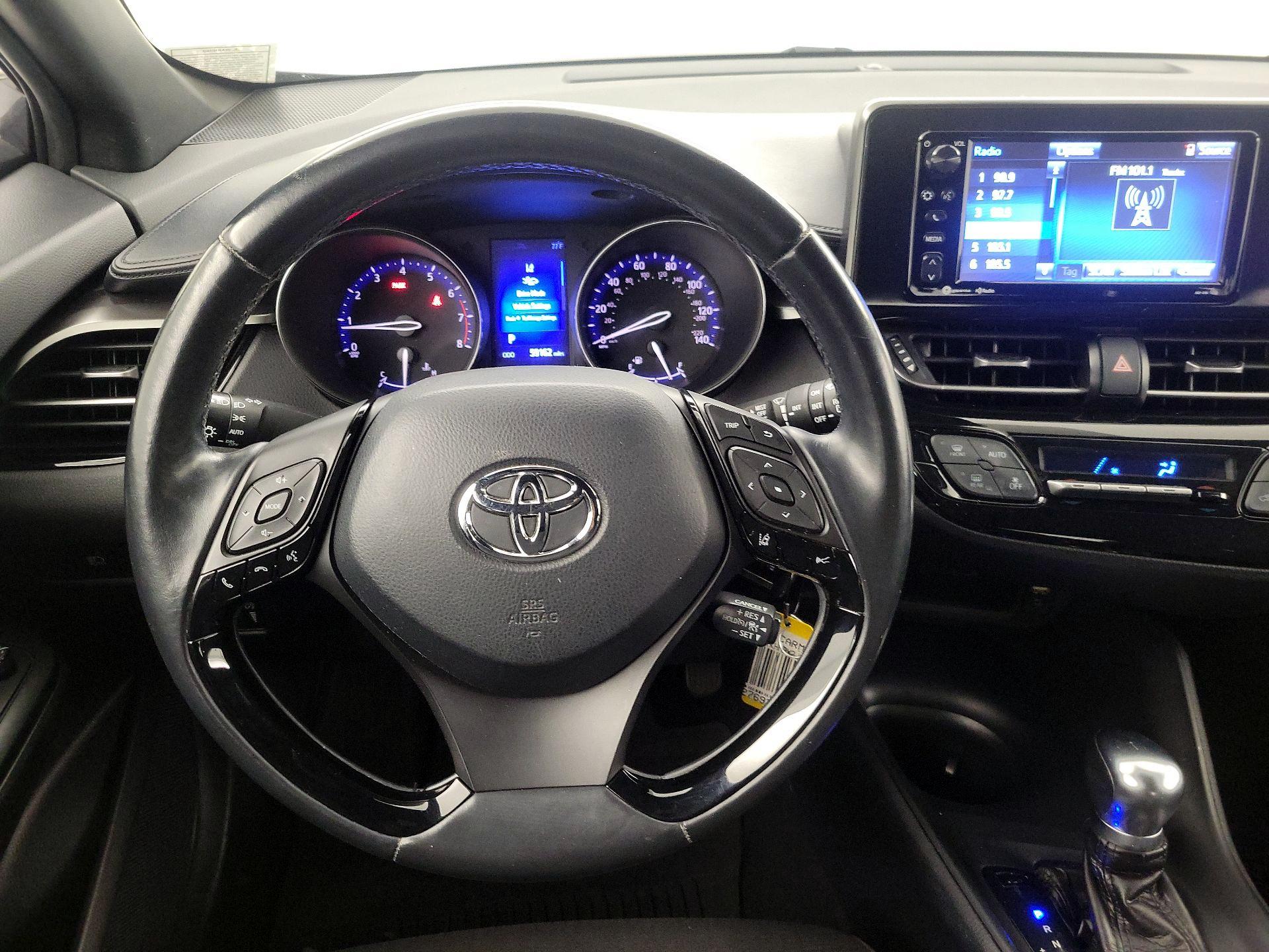 Thumbnail: 2018 Toyota C-HR - 10