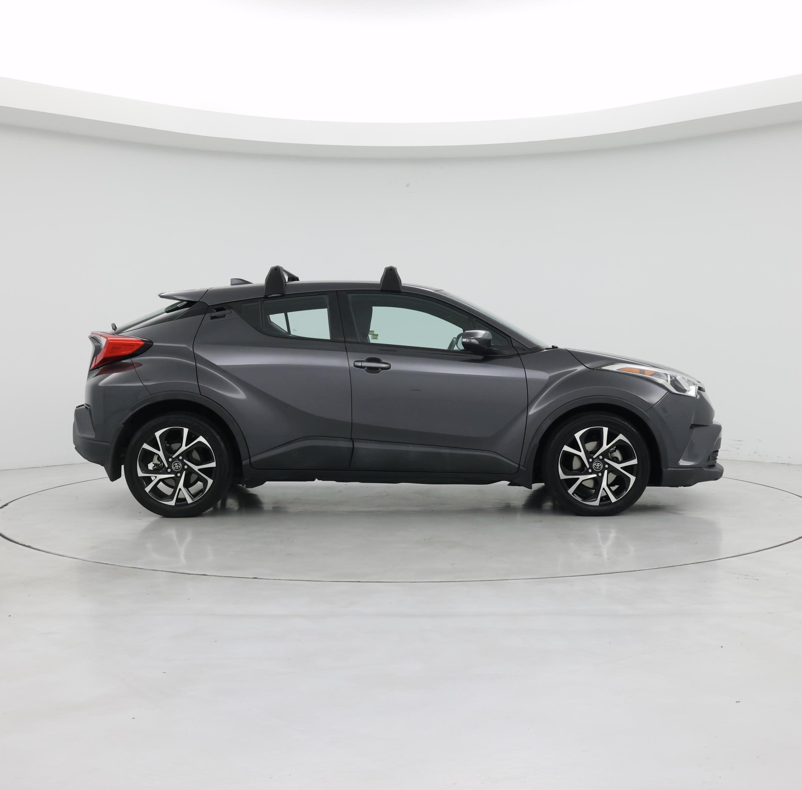 Thumbnail: 2018 Toyota C-HR - 7