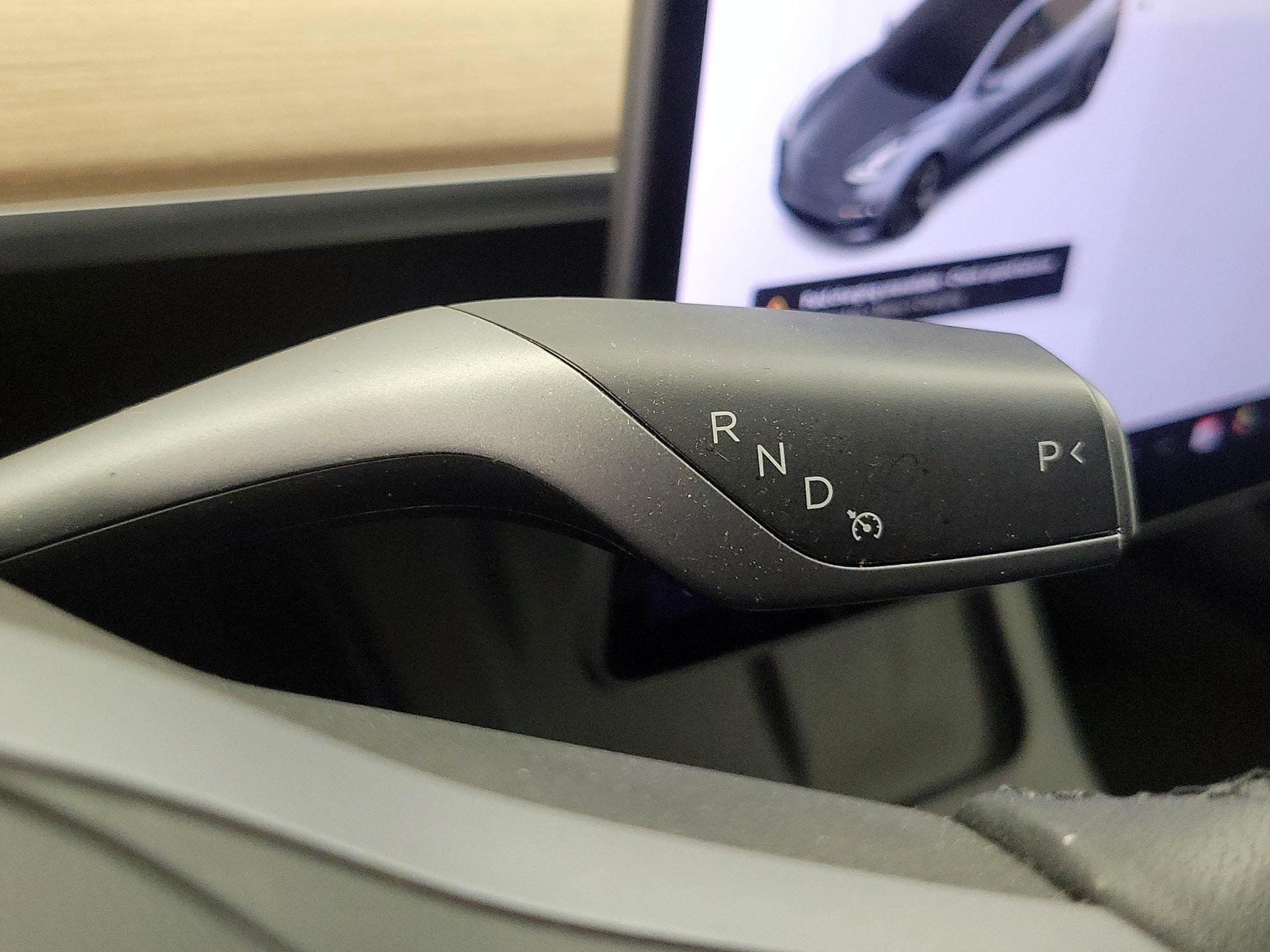 Thumbnail: 2021 Tesla Model 3 - 16
