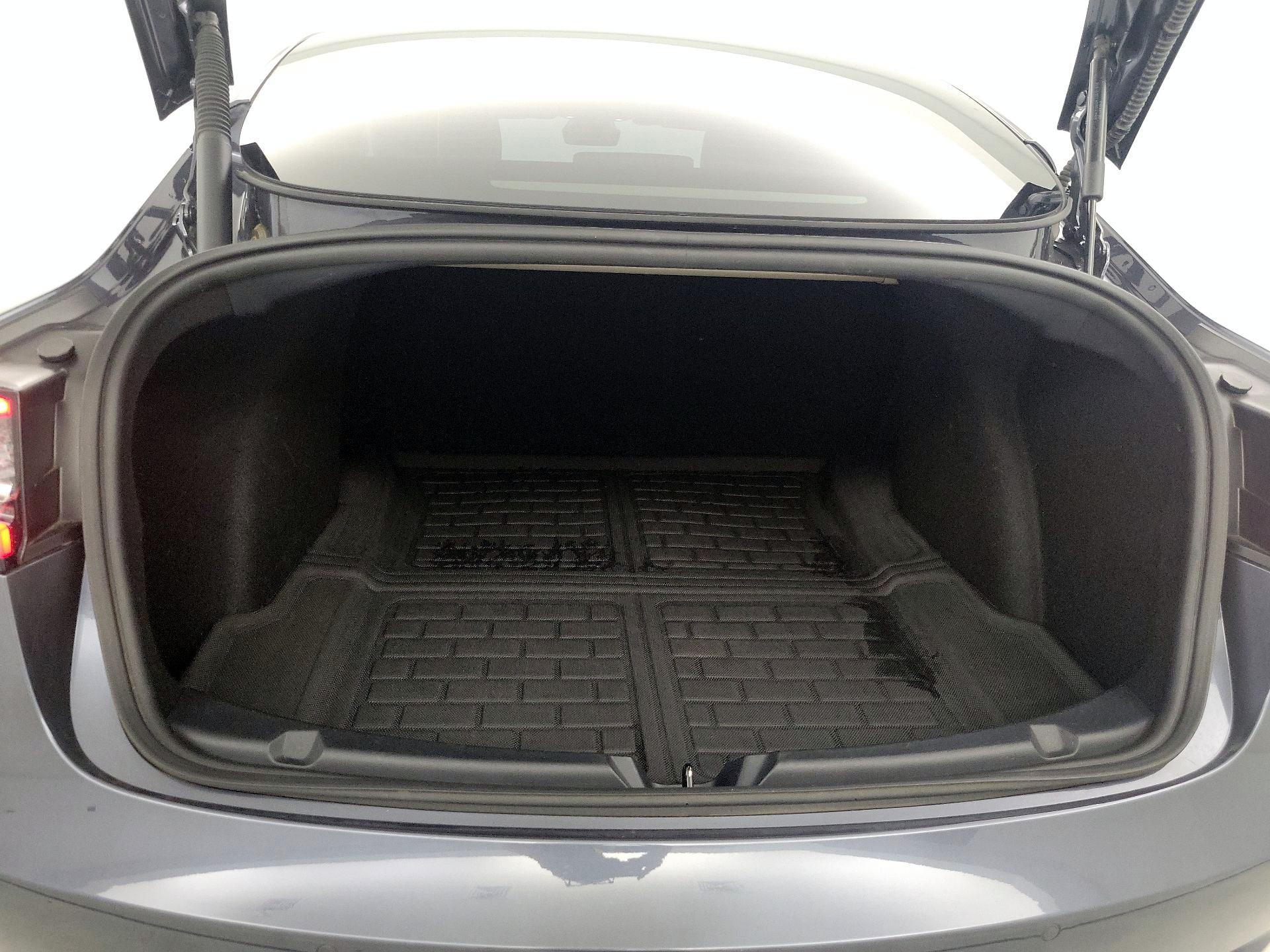 Thumbnail: 2021 Tesla Model 3 - 18