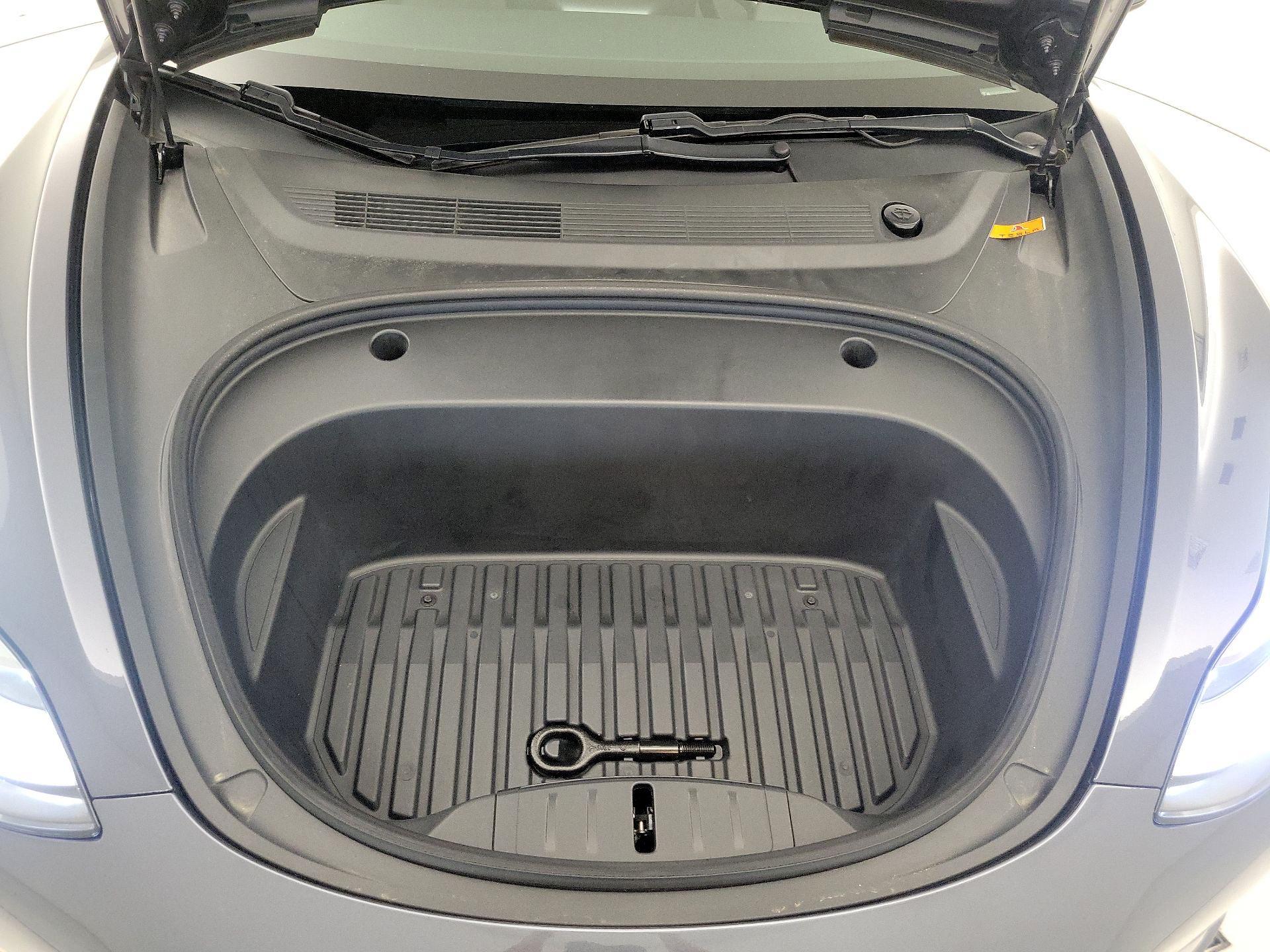 Thumbnail: 2021 Tesla Model 3 - 19