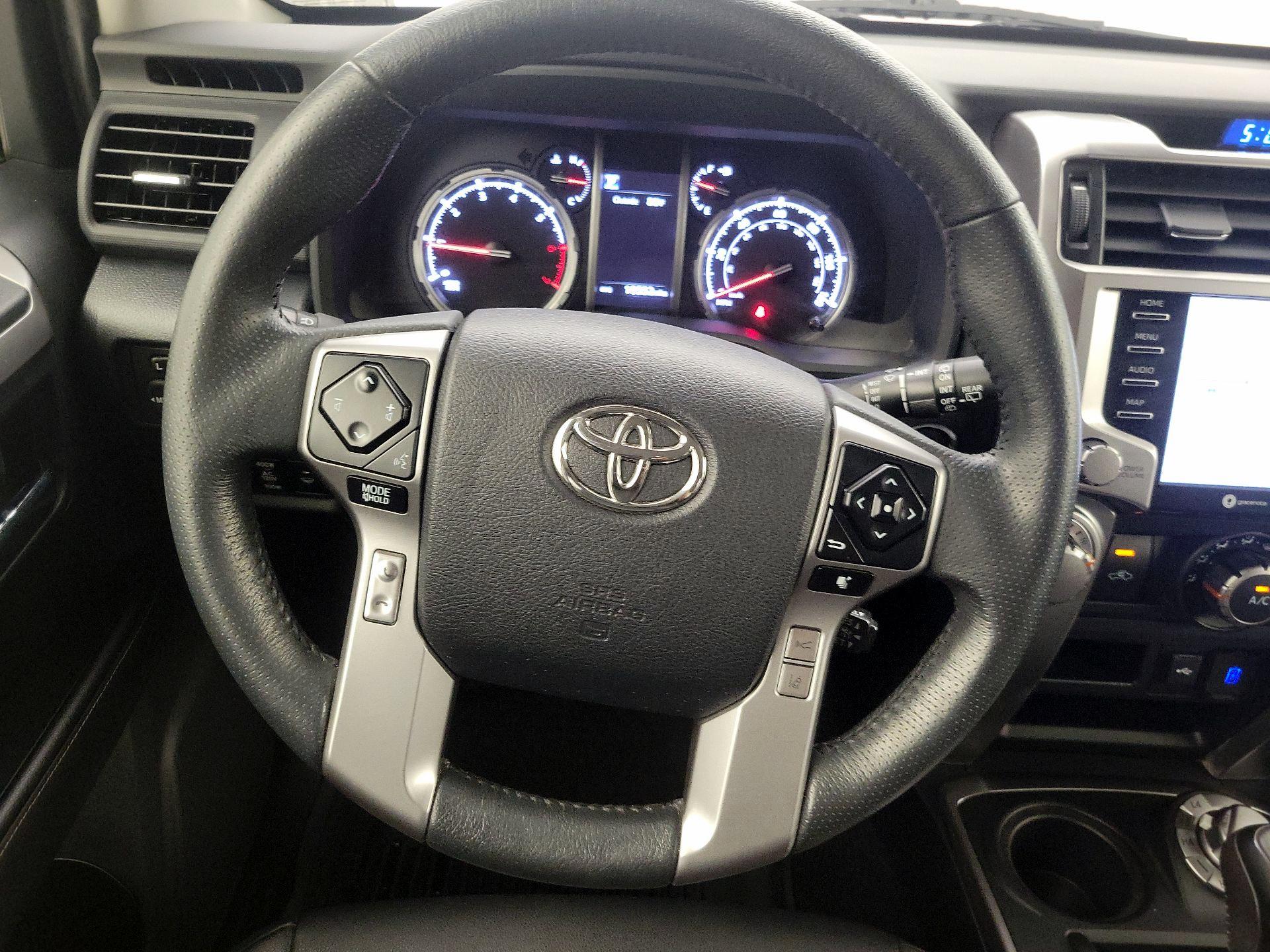 Thumbnail: 2023 Toyota 4Runner - 10