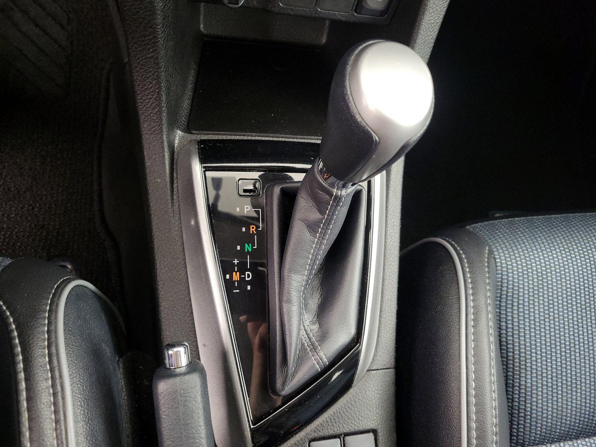 Thumbnail: 2016 Toyota Corolla - 17