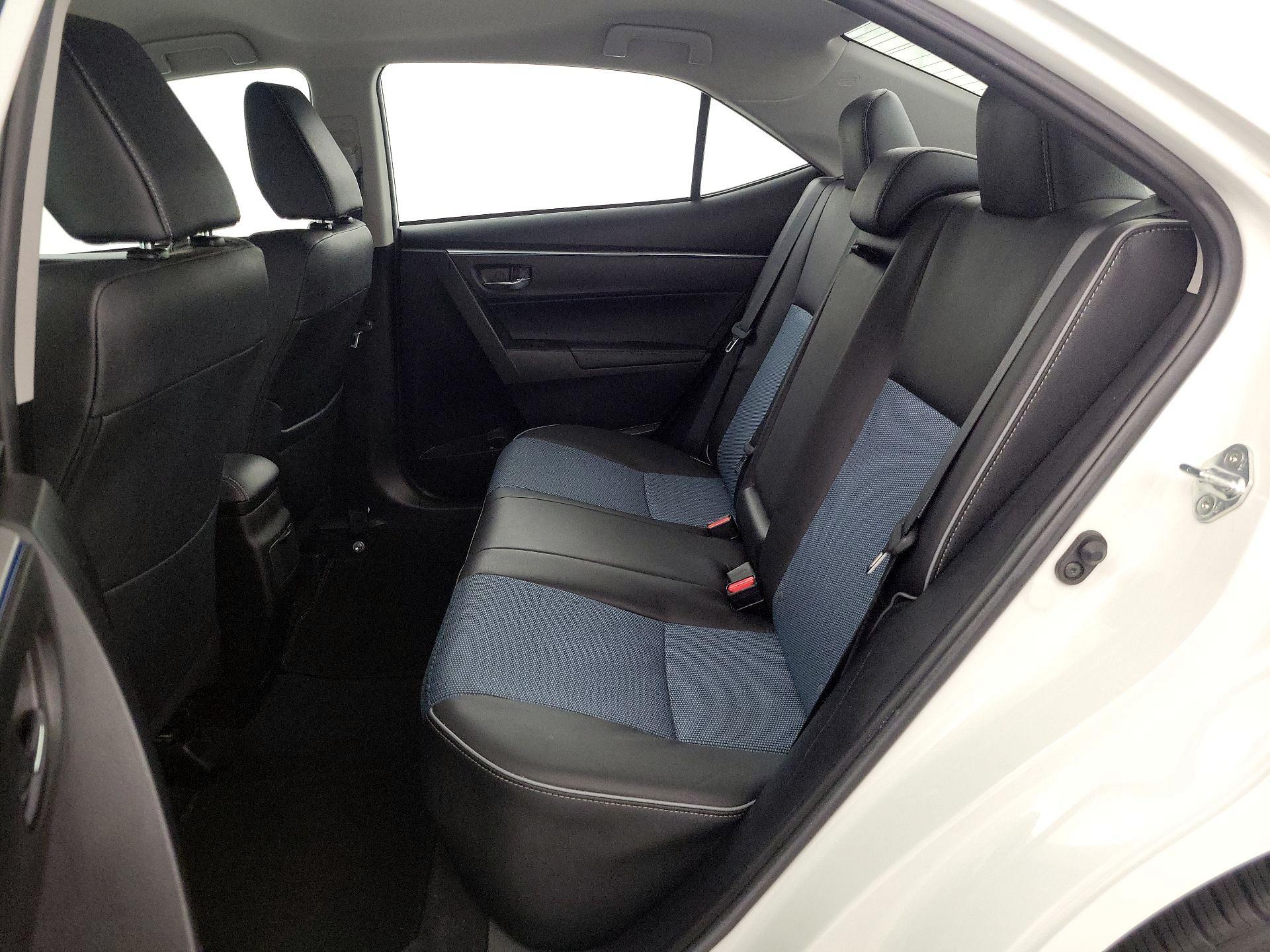 Thumbnail: 2016 Toyota Corolla - 19