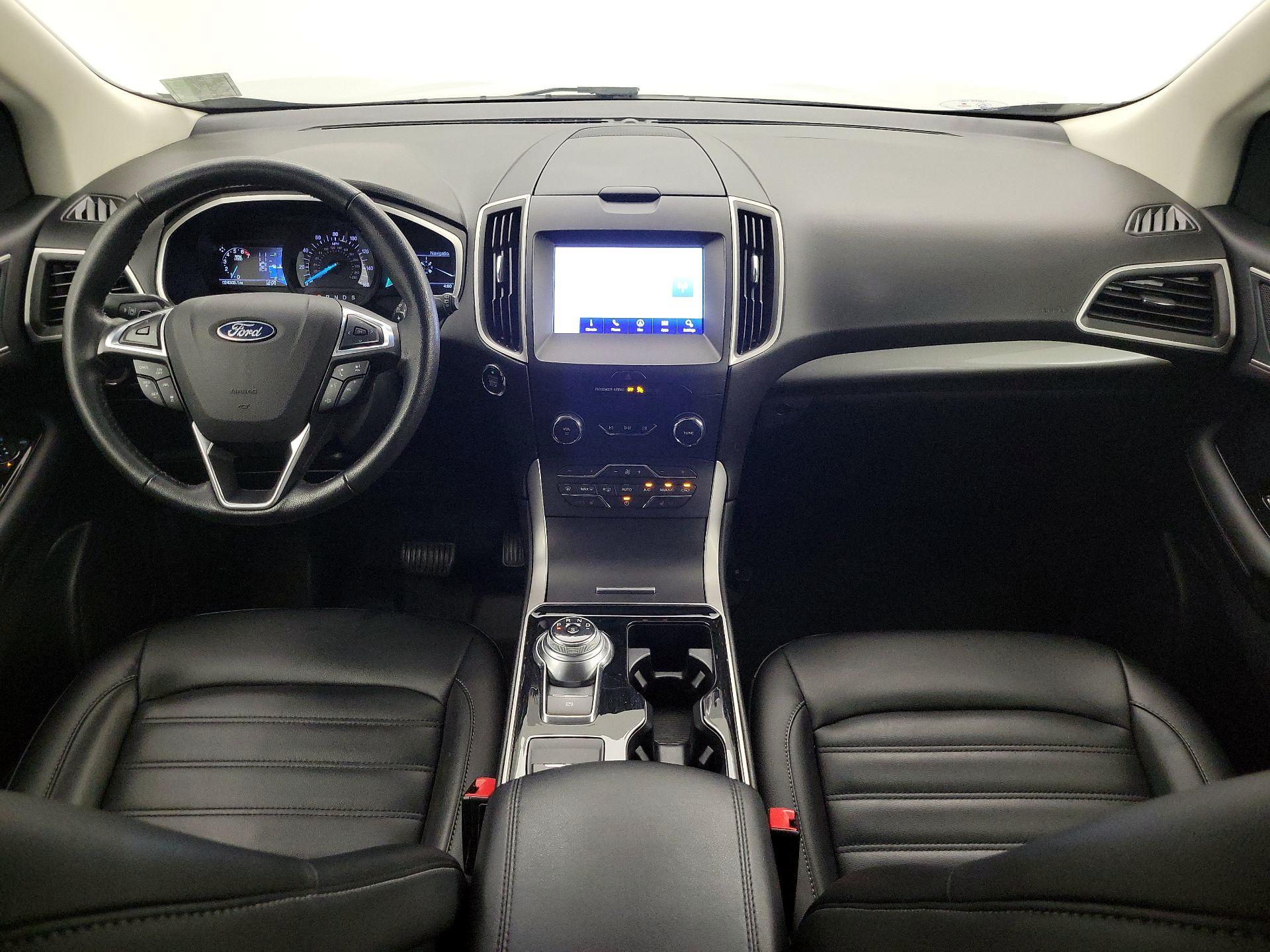 Thumbnail: 2019 Ford Edge - 9