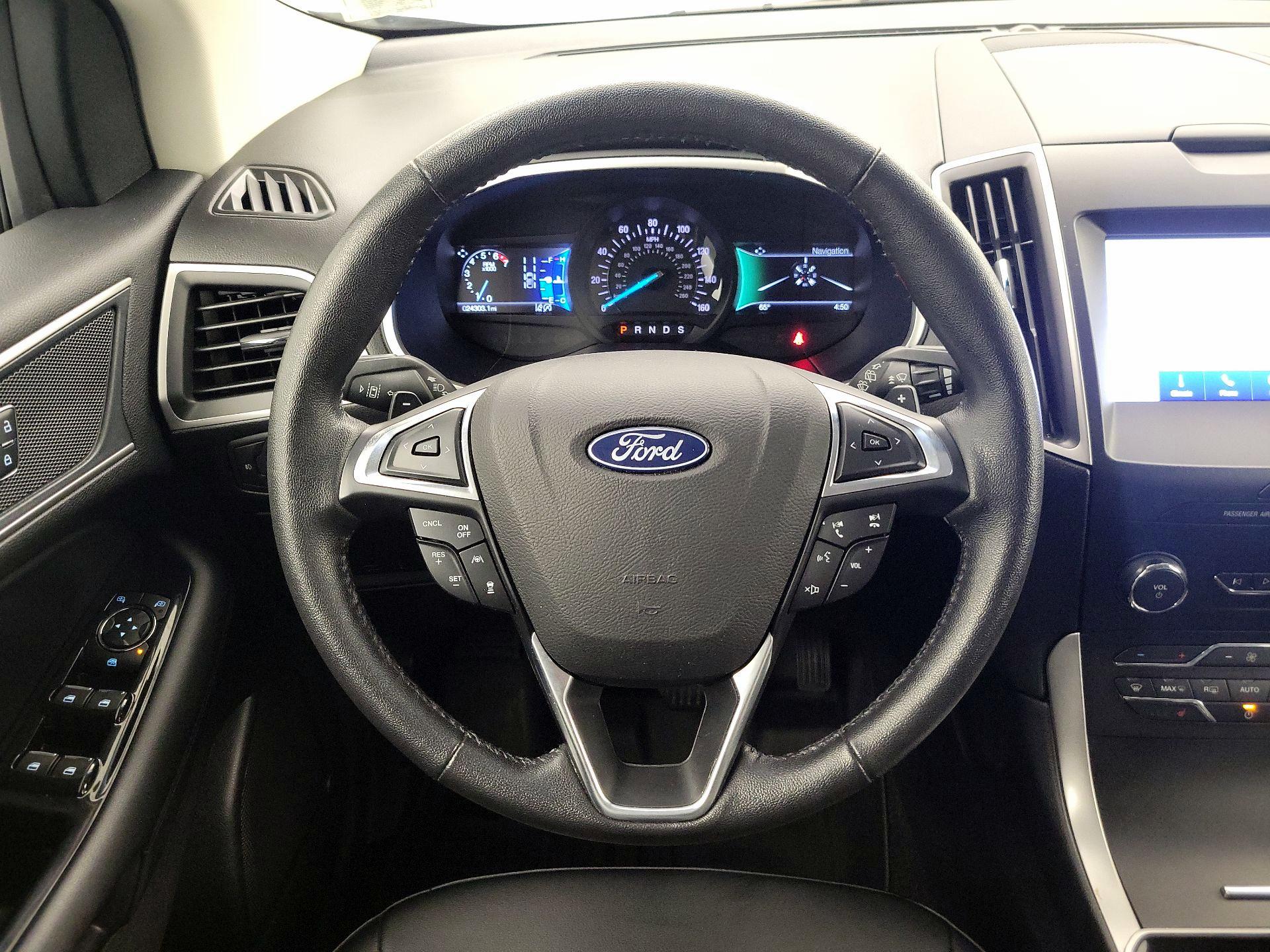 Thumbnail: 2019 Ford Edge - 10