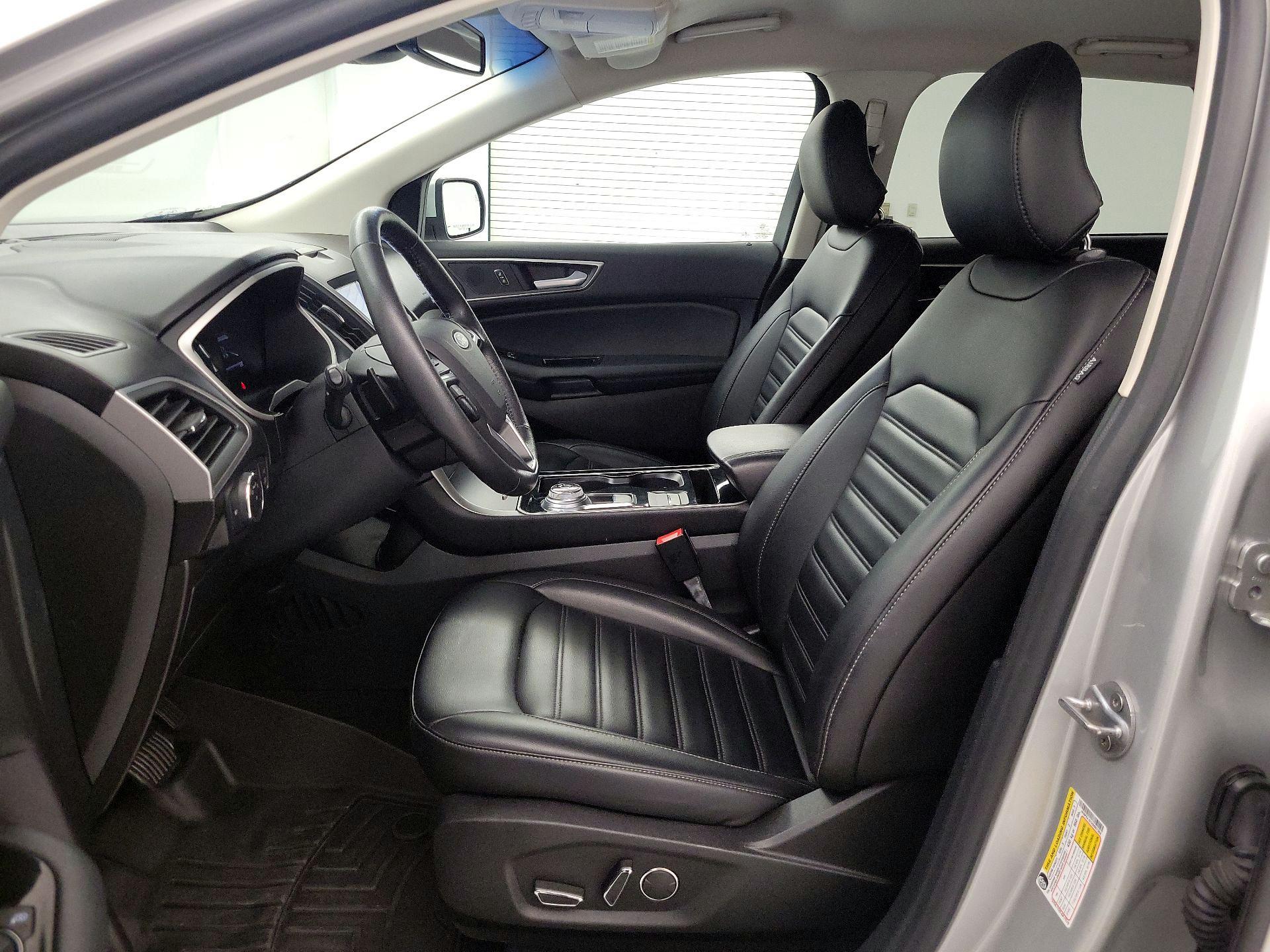 Thumbnail: 2019 Ford Edge - 11