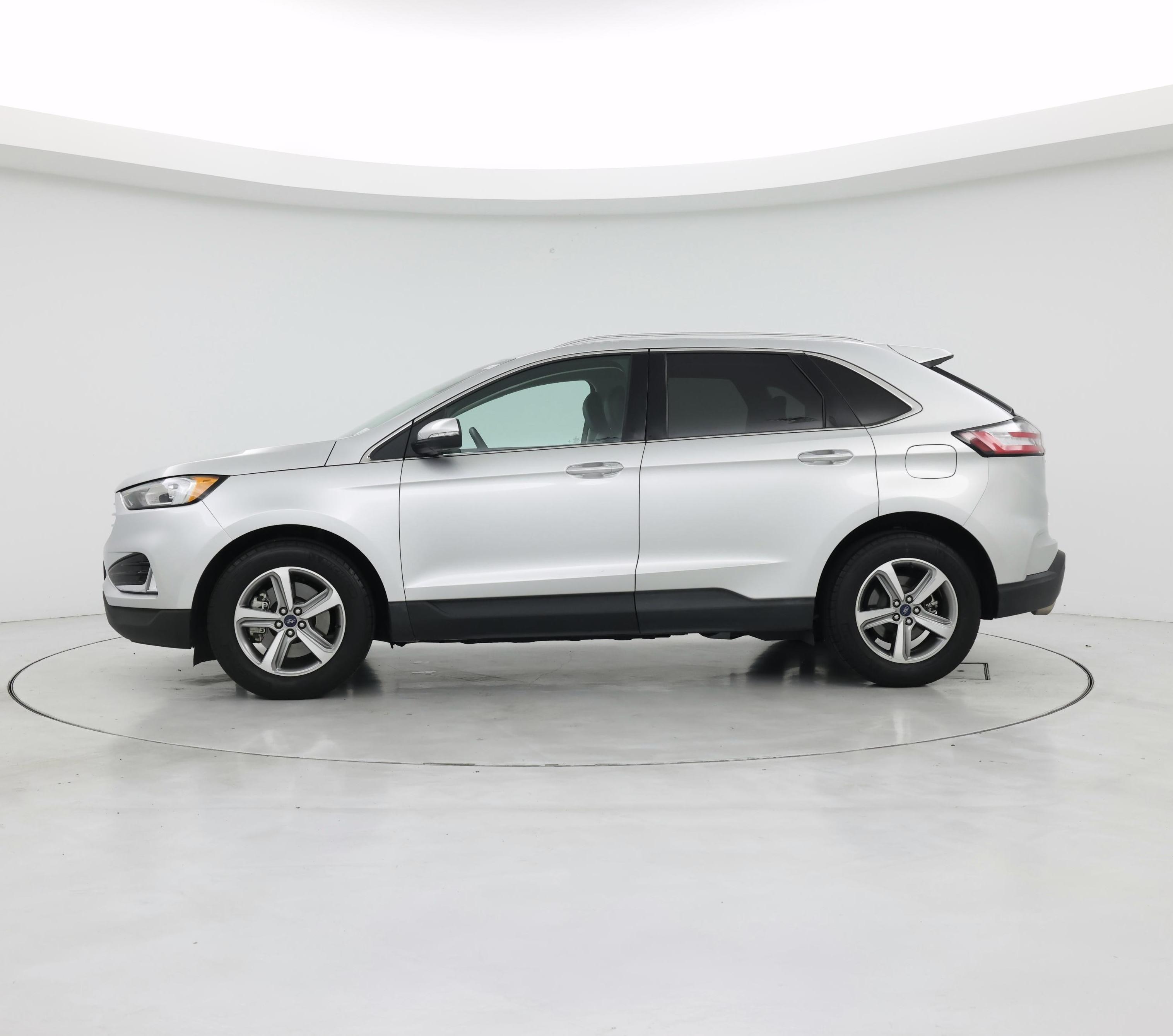 Thumbnail: 2019 Ford Edge - 3