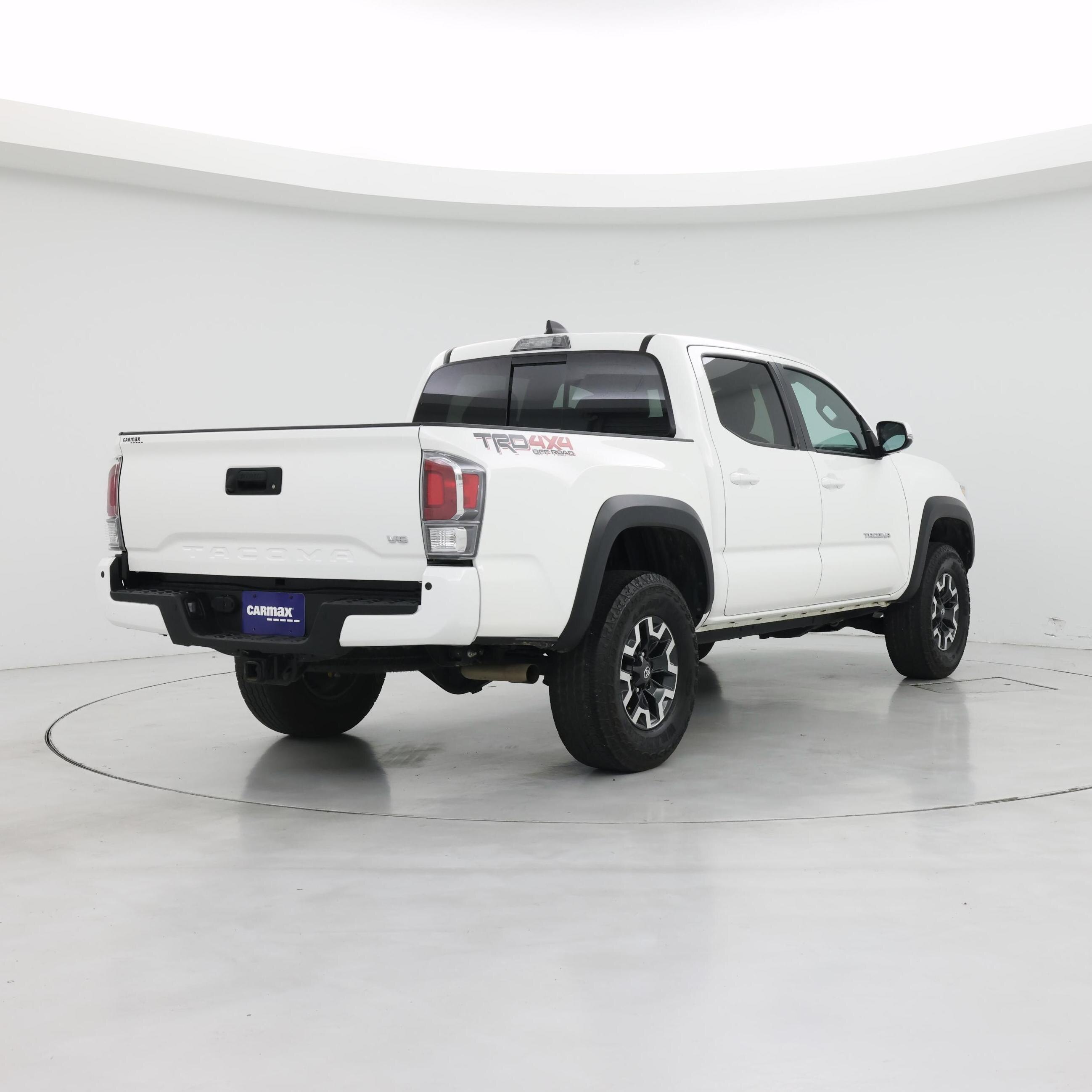 Thumbnail: 2023 Toyota Tacoma - 8