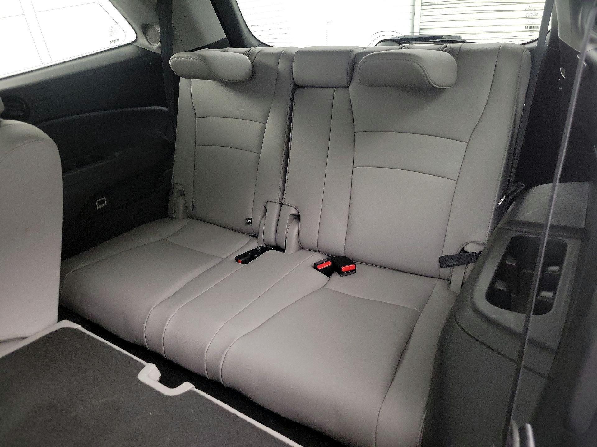 Thumbnail: 2016 Honda Pilot - 20