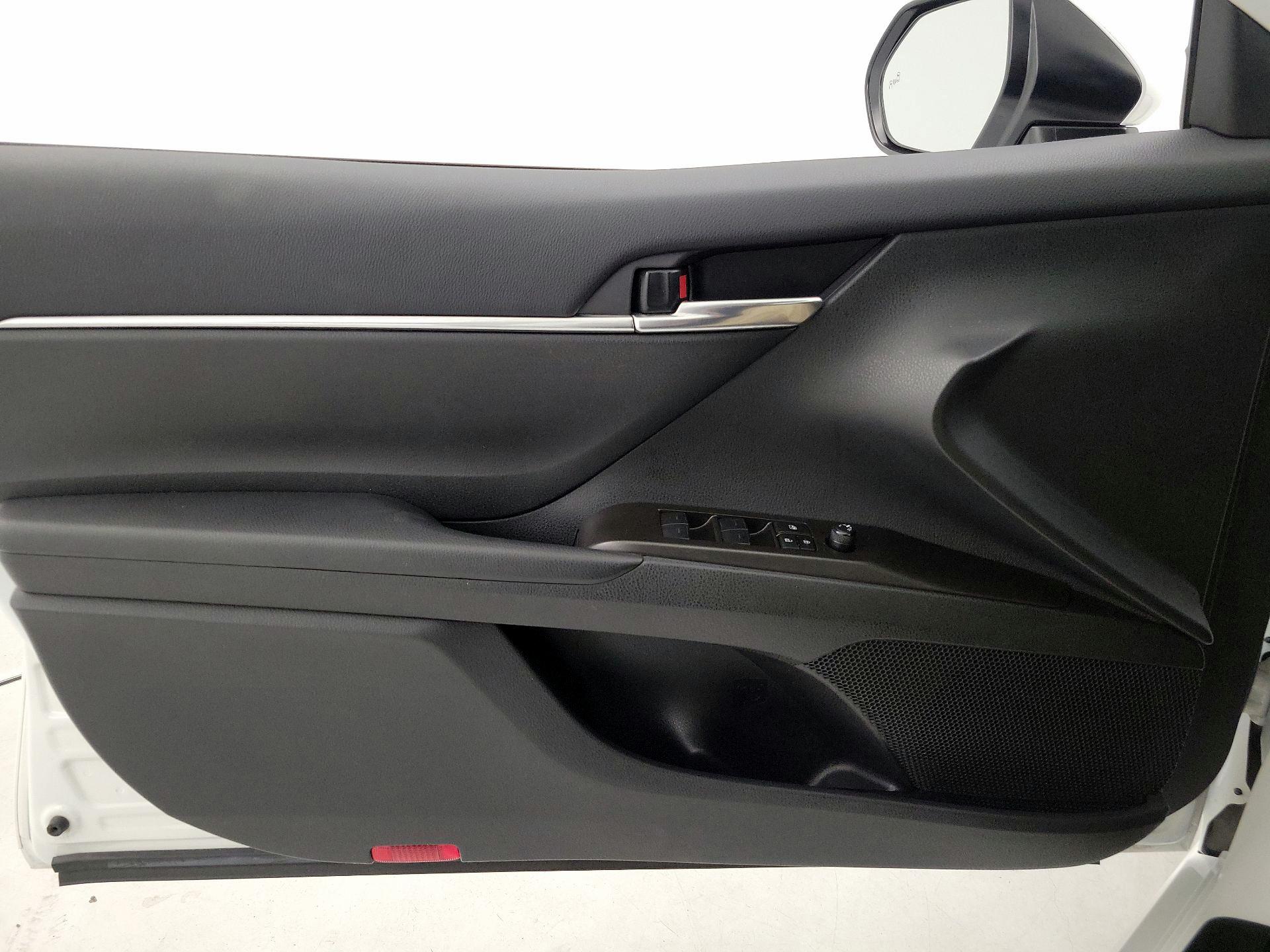 Thumbnail: 2024 Toyota Camry - 12