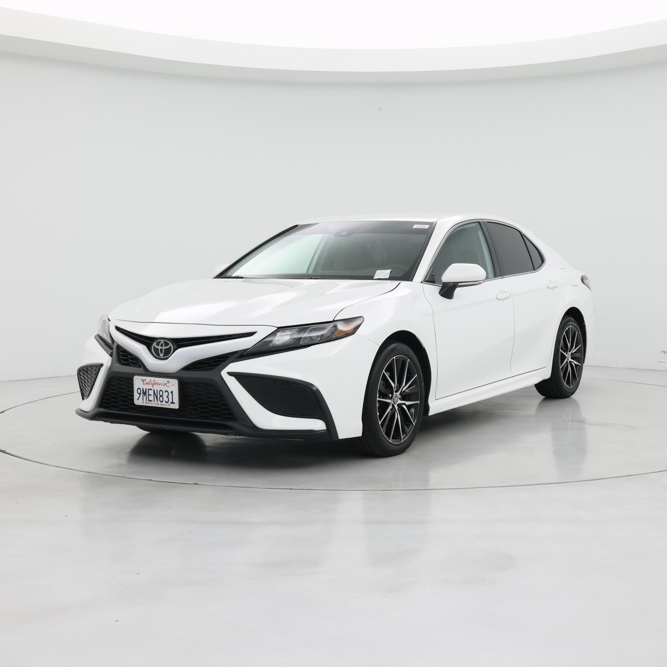 Thumbnail: 2024 Toyota Camry - 4