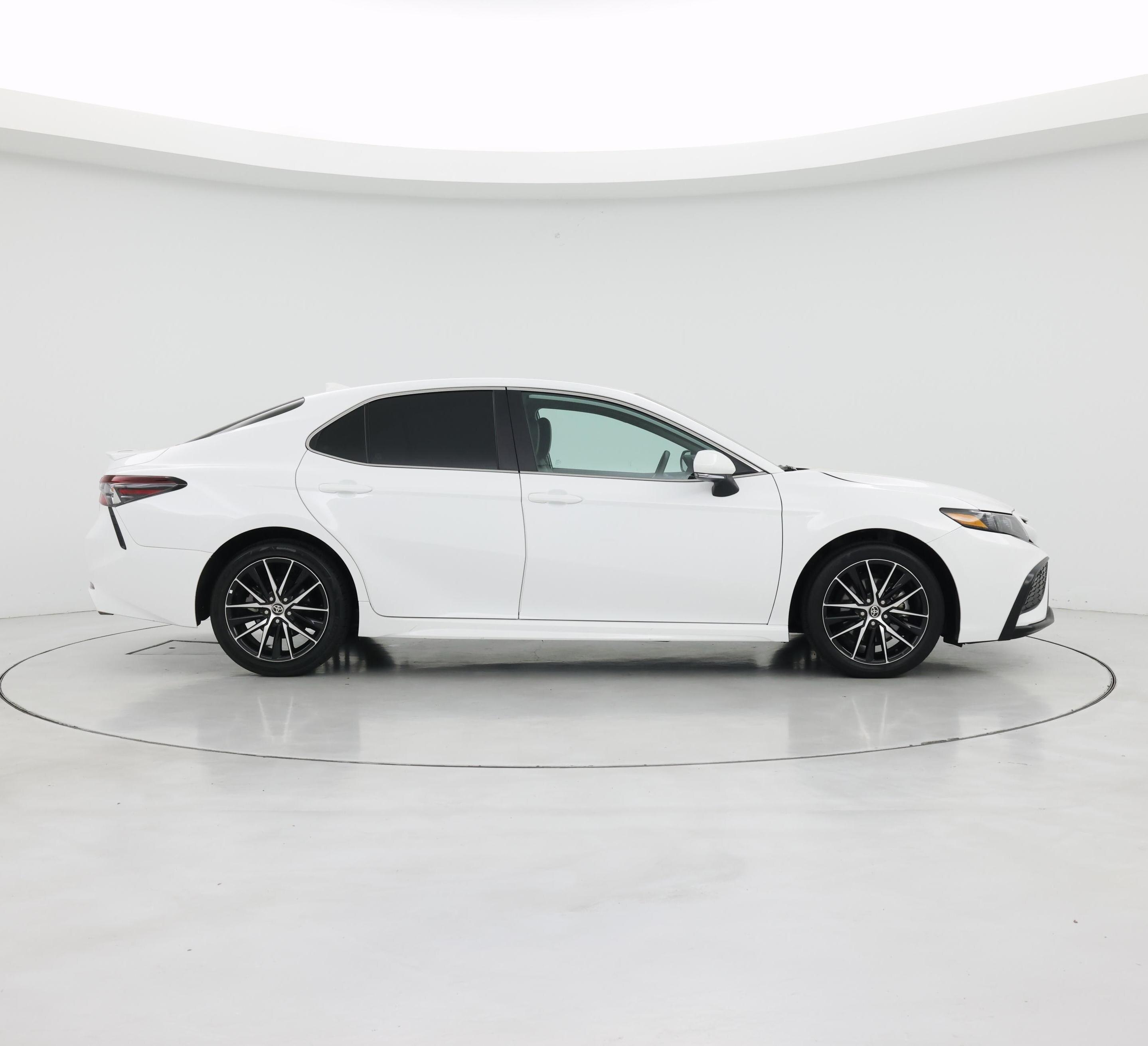 Thumbnail: 2024 Toyota Camry - 7