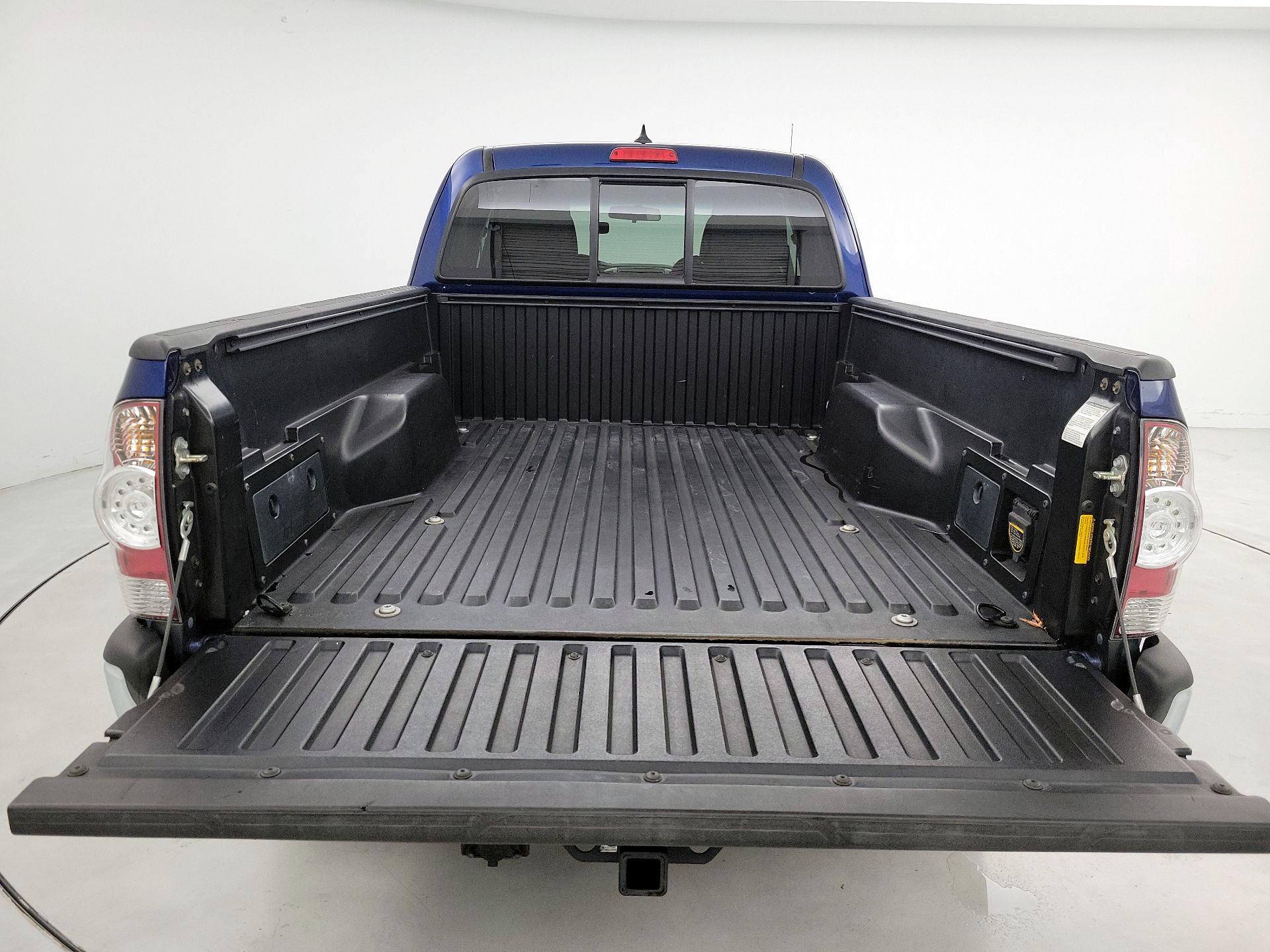 Thumbnail: 2014 Toyota Tacoma - 20