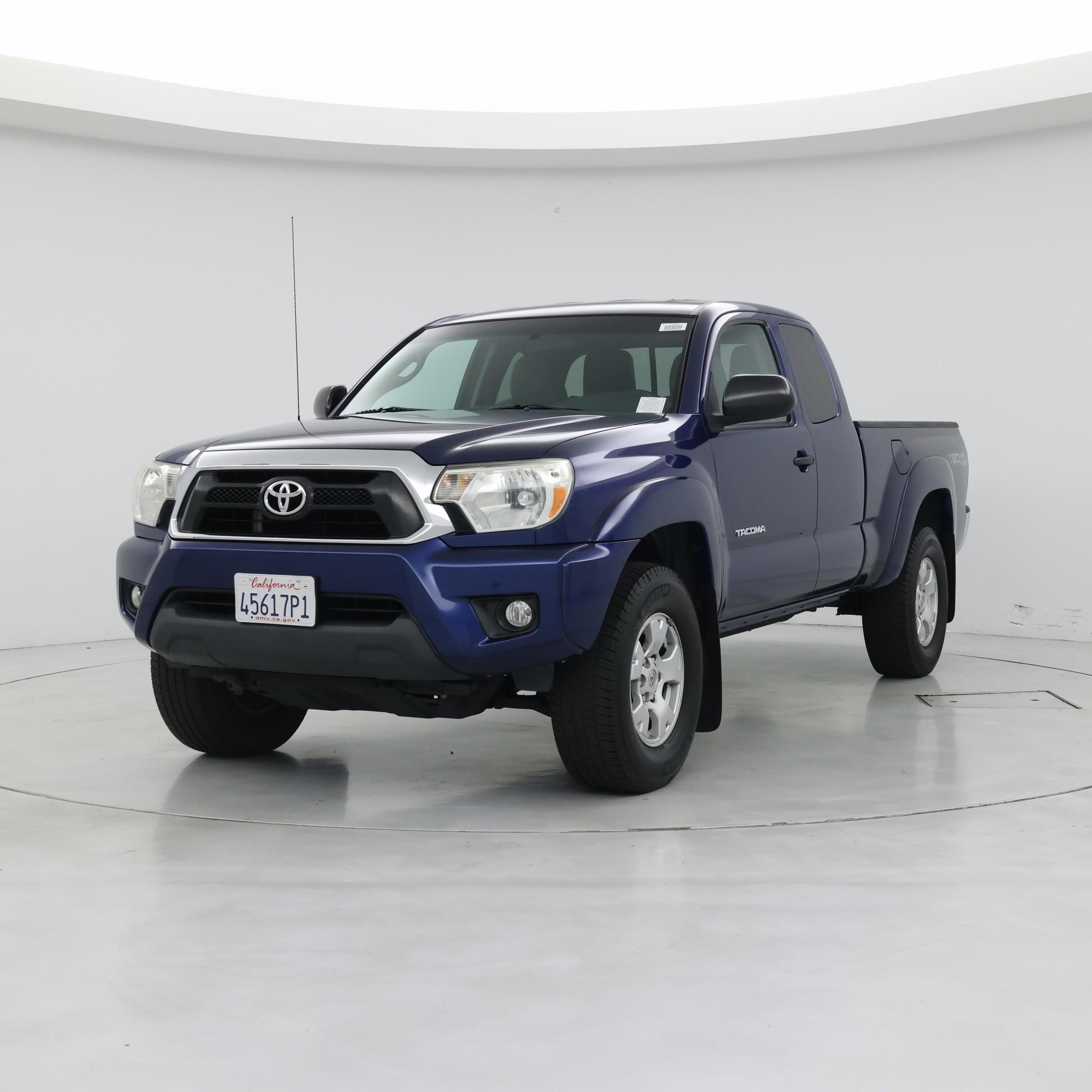 Thumbnail: 2014 Toyota Tacoma - 4
