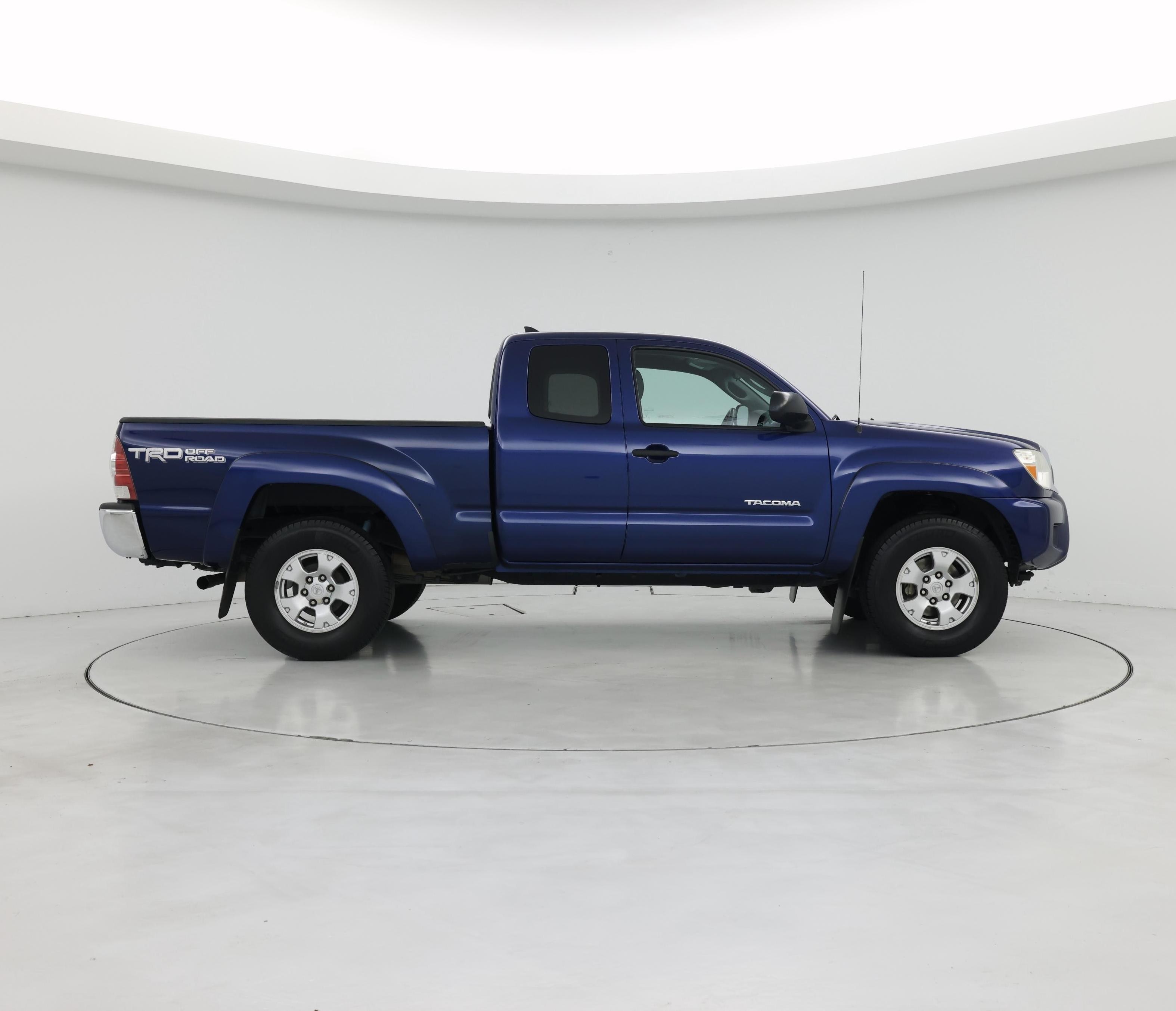 Thumbnail: 2014 Toyota Tacoma - 7
