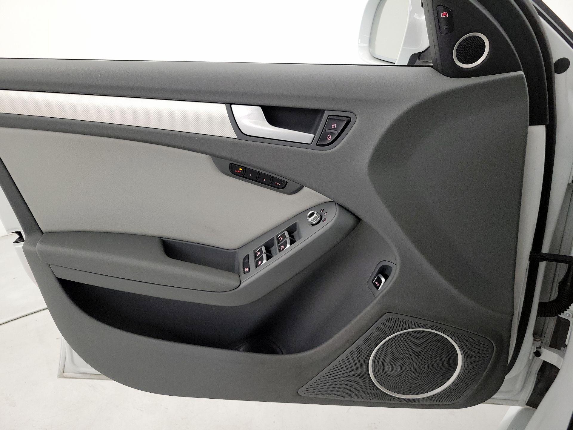 Thumbnail: 2015 Audi A4 - 12