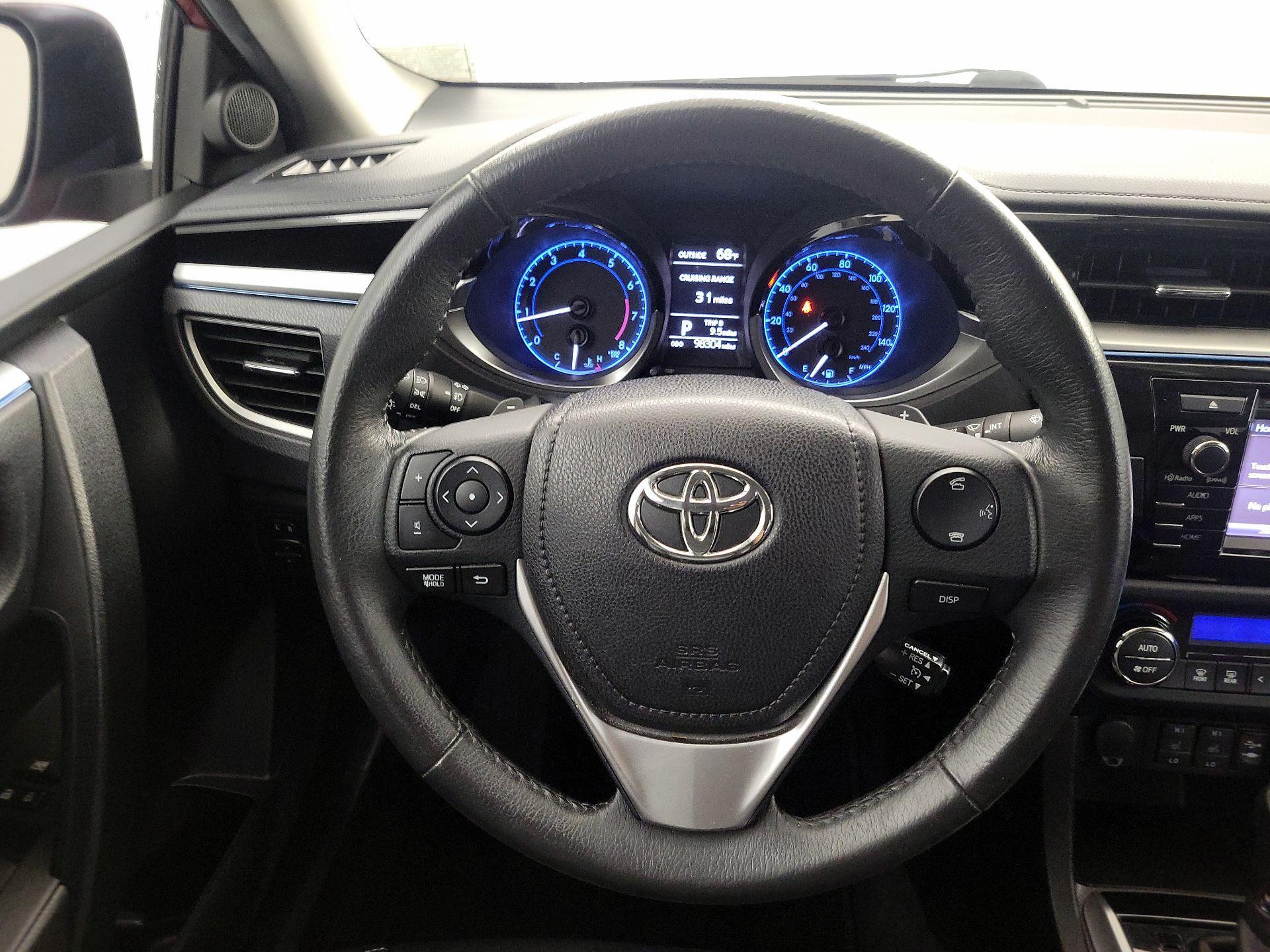 Thumbnail: 2016 Toyota Corolla - 10