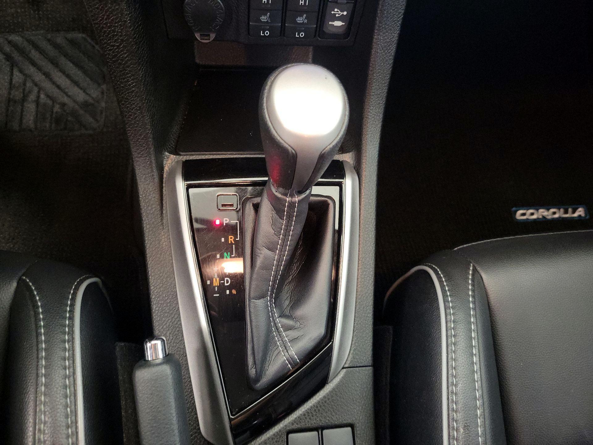 Thumbnail: 2016 Toyota Corolla - 17
