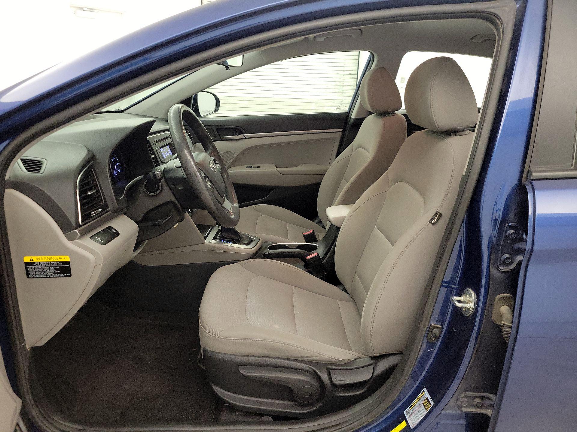 Thumbnail: 2018 Hyundai Elantra - 11