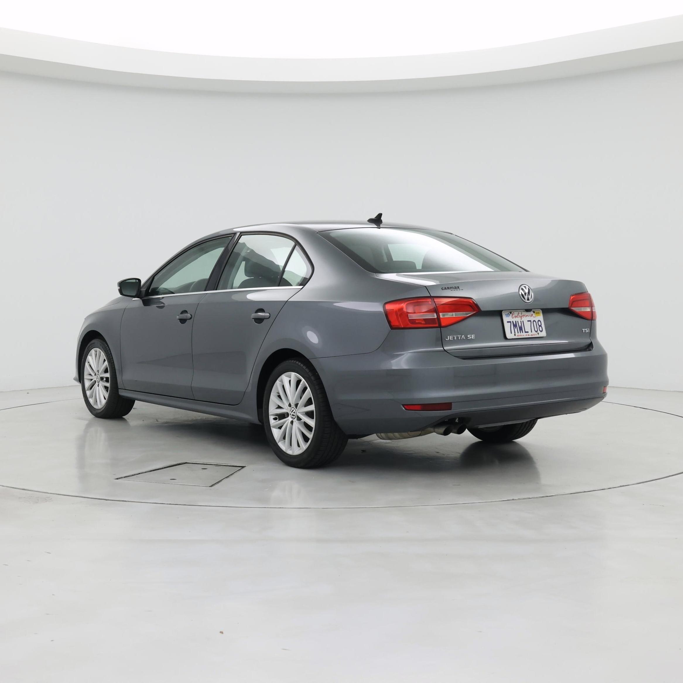 Thumbnail: 2015 Volkswagen Jetta - 2
