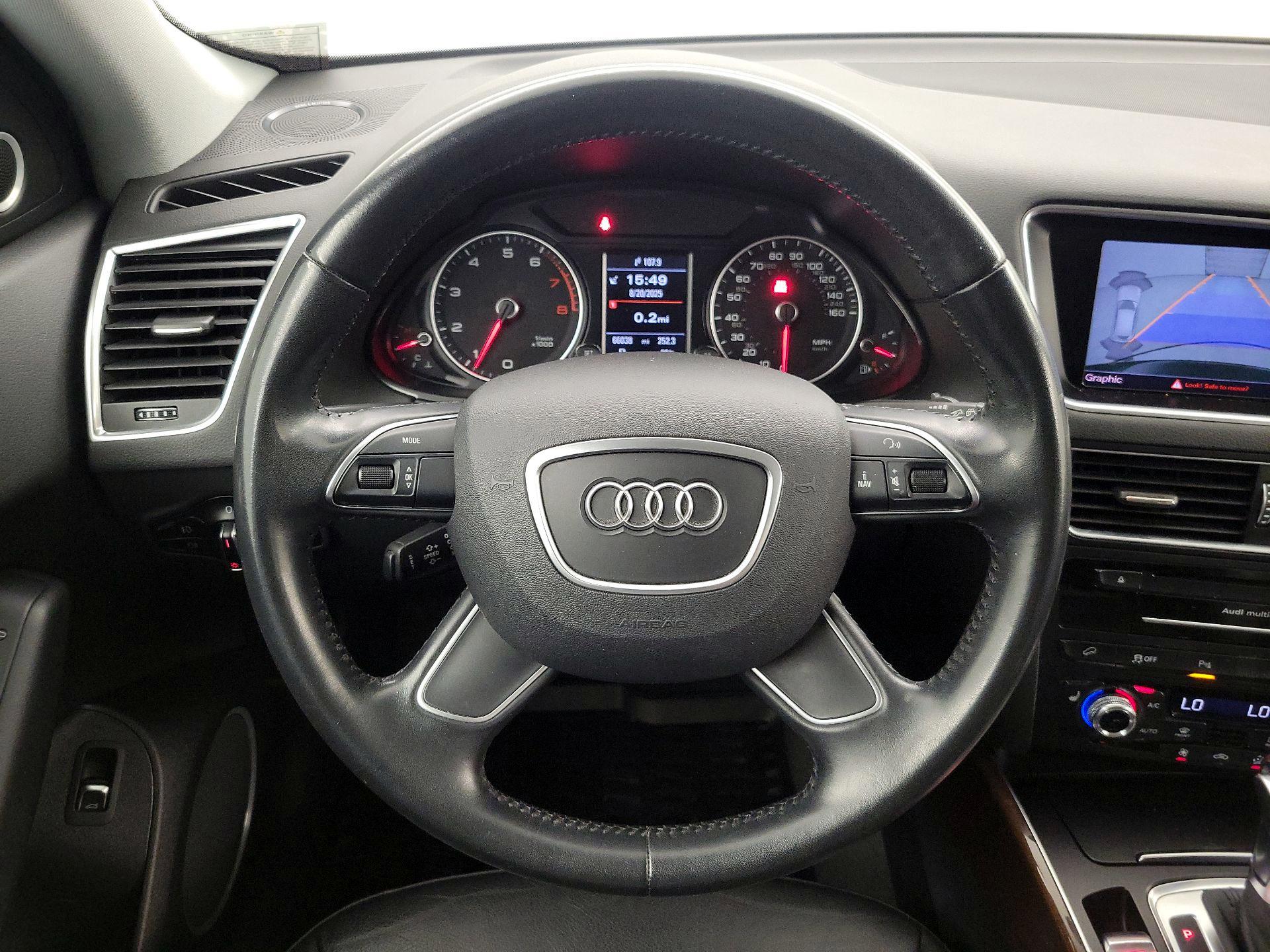 Thumbnail: 2016 Audi Q5 - 10