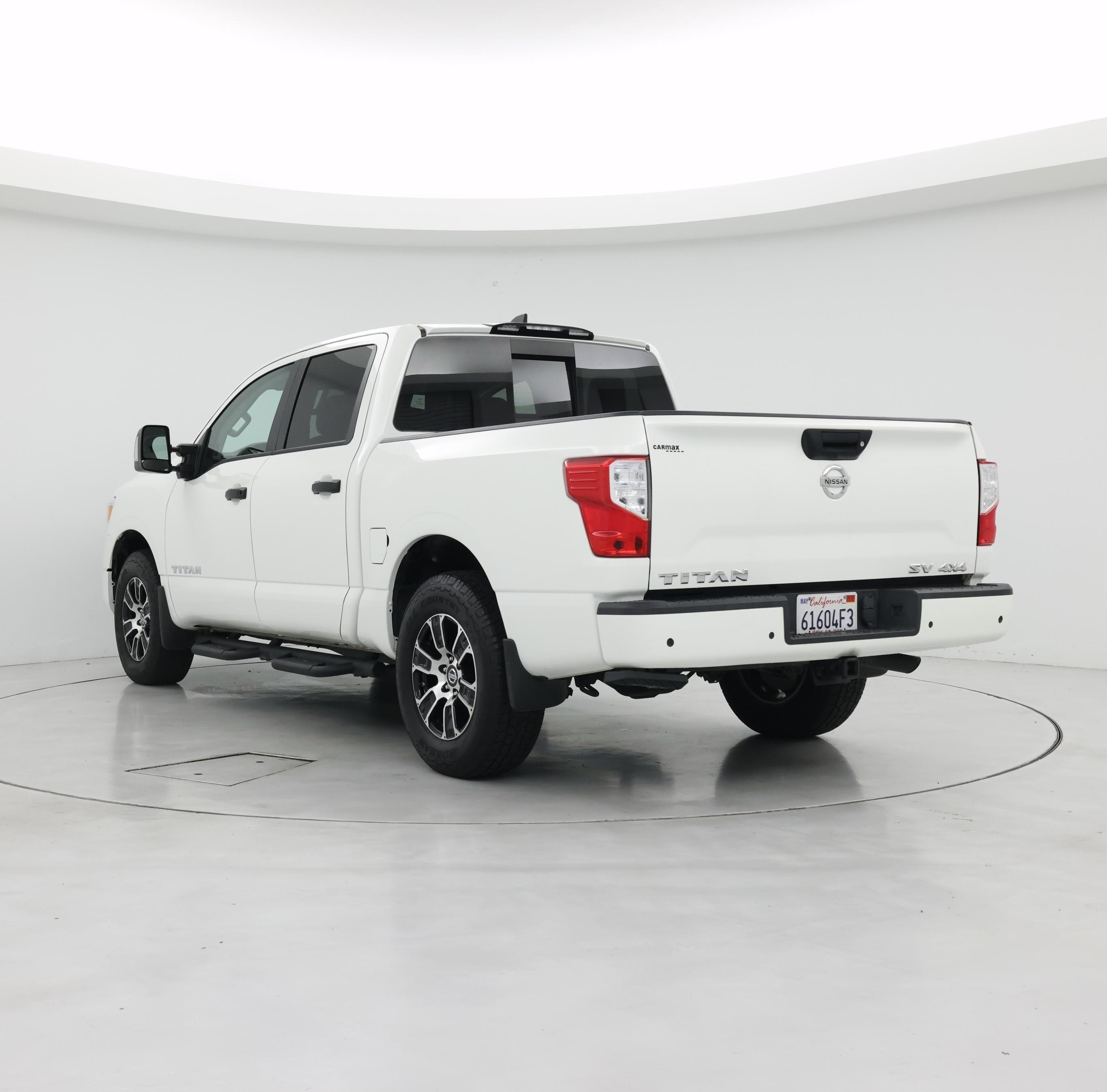 Thumbnail: 2022 Nissan Titan - 2