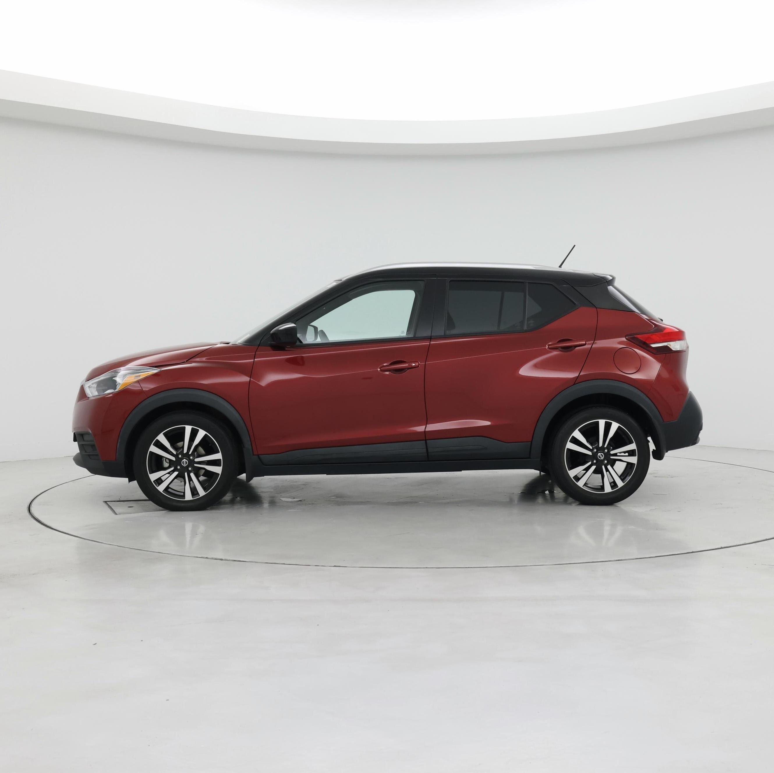 Thumbnail: 2018 Nissan Kicks - 3