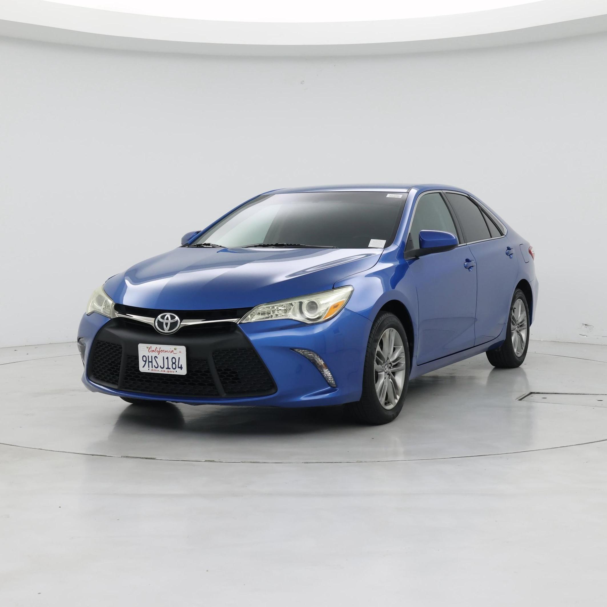 Thumbnail: 2017 Toyota Camry - 4