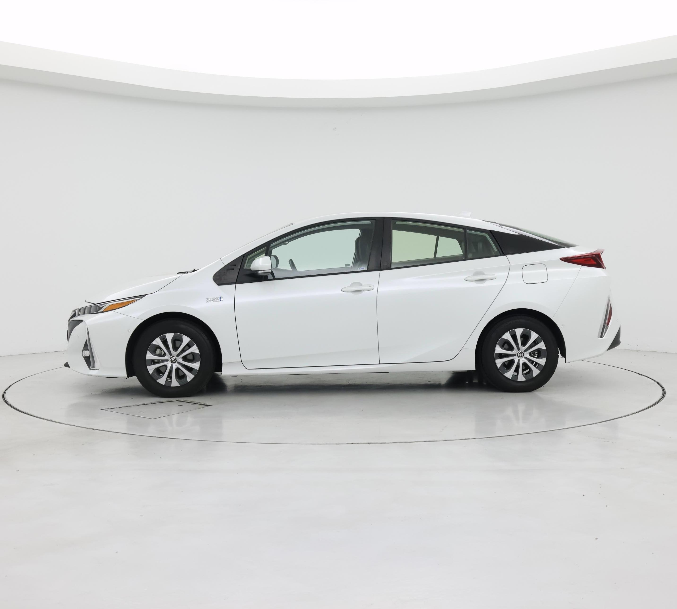 Thumbnail: 2021 Toyota Prius Prime - 3