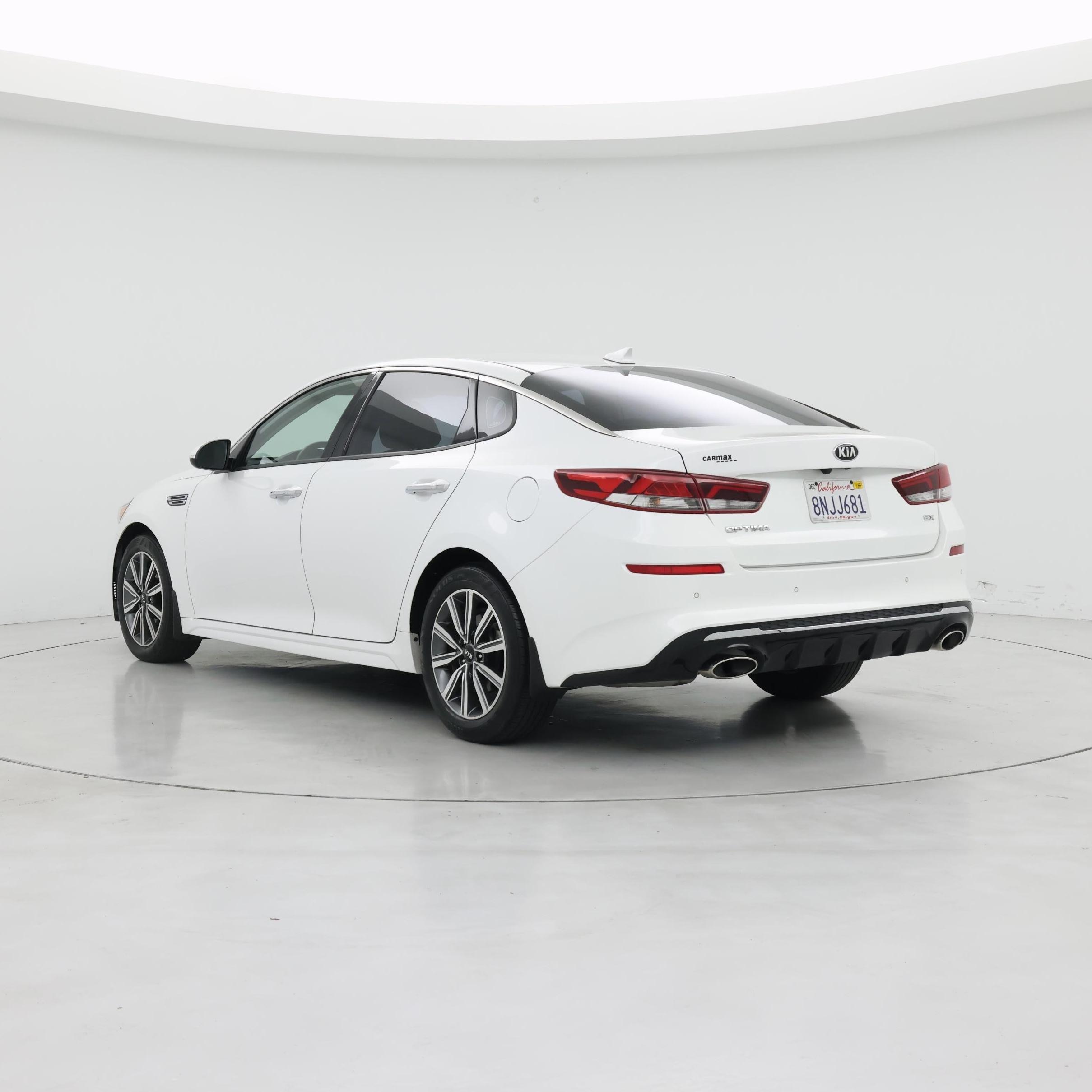 Thumbnail: 2020 Kia Optima - 2