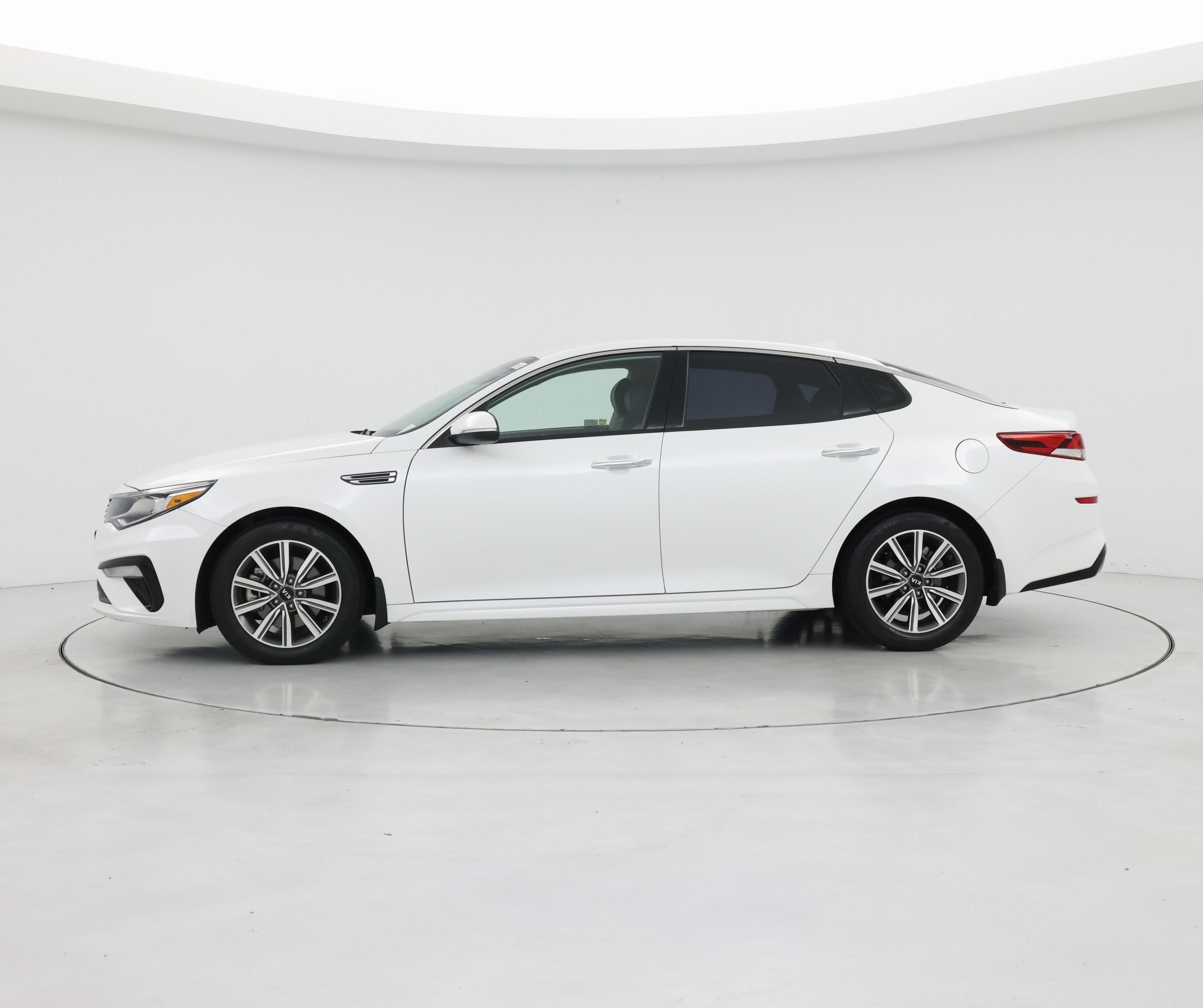 Thumbnail: 2020 Kia Optima - 3