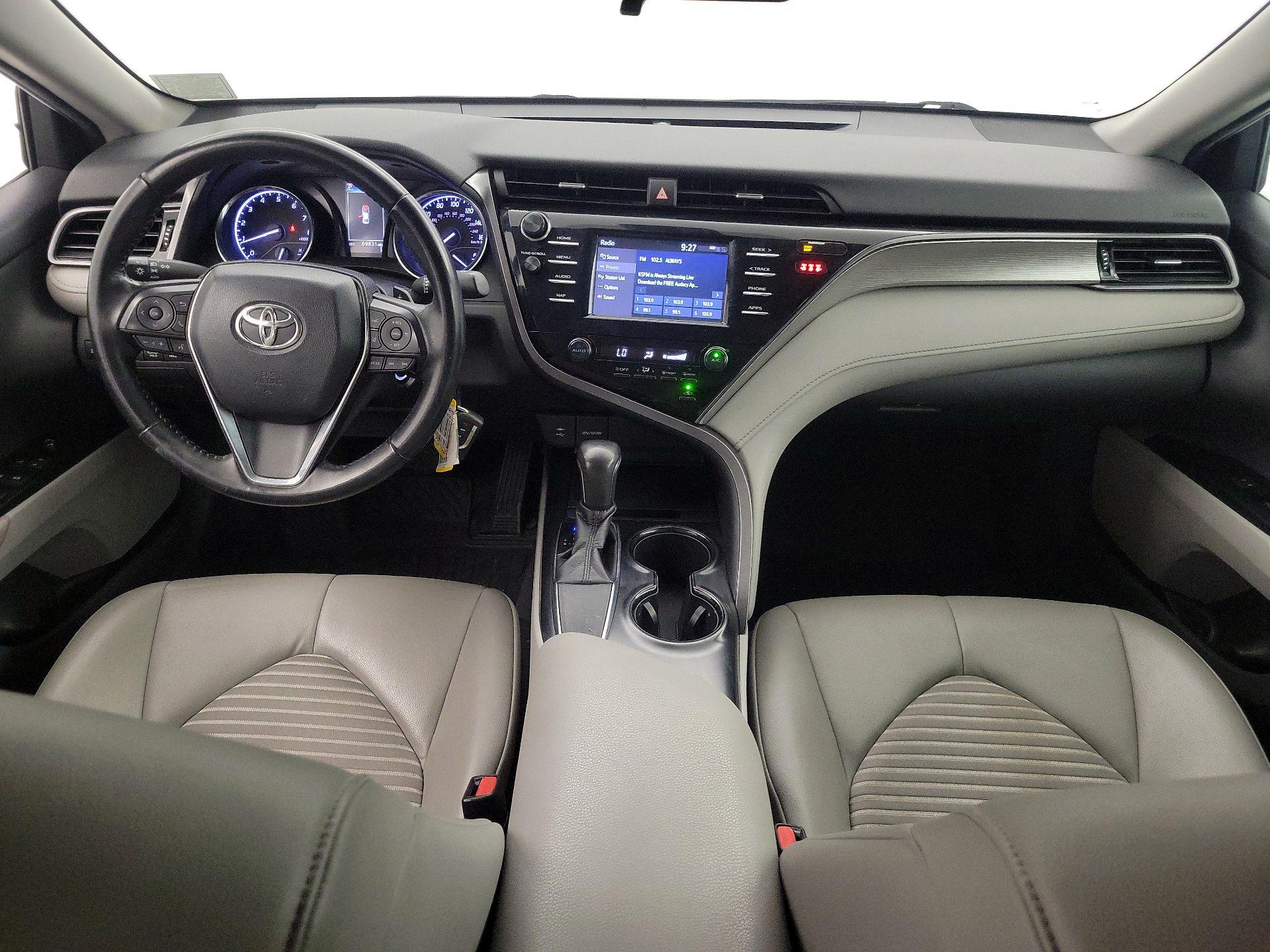 Thumbnail: 2019 Toyota Camry - 9
