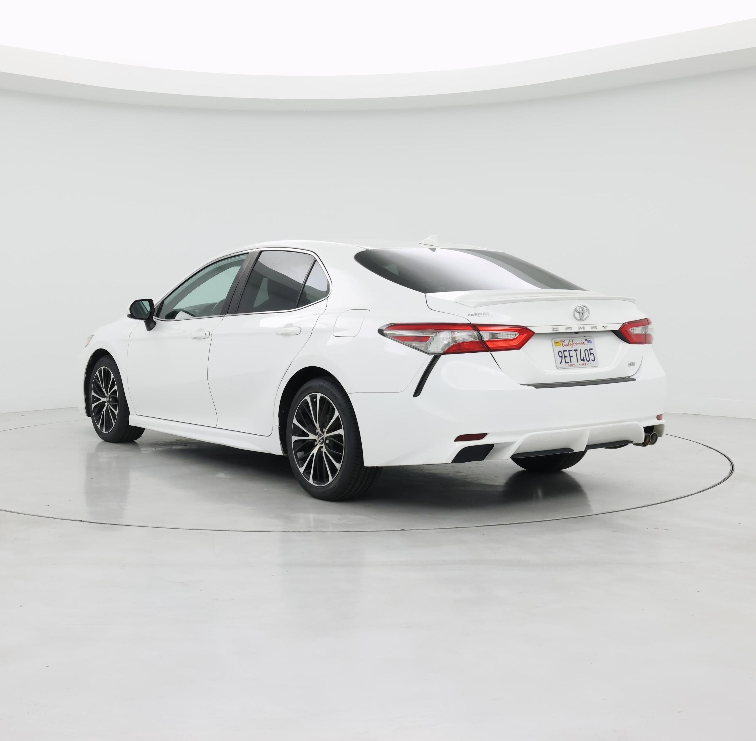 Thumbnail: 2019 Toyota Camry - 2