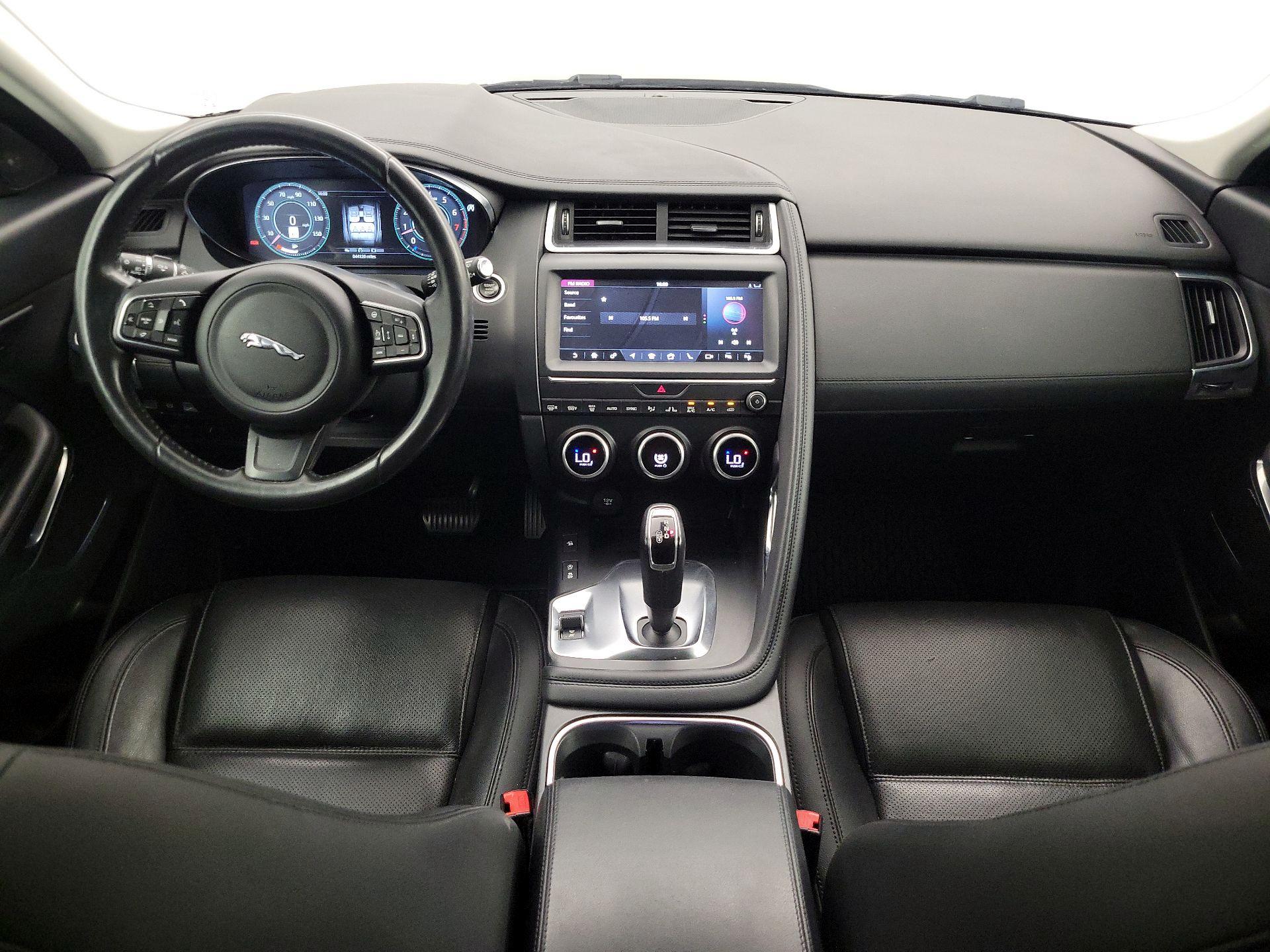 Thumbnail: 2018 Jaguar E-Pace - 9