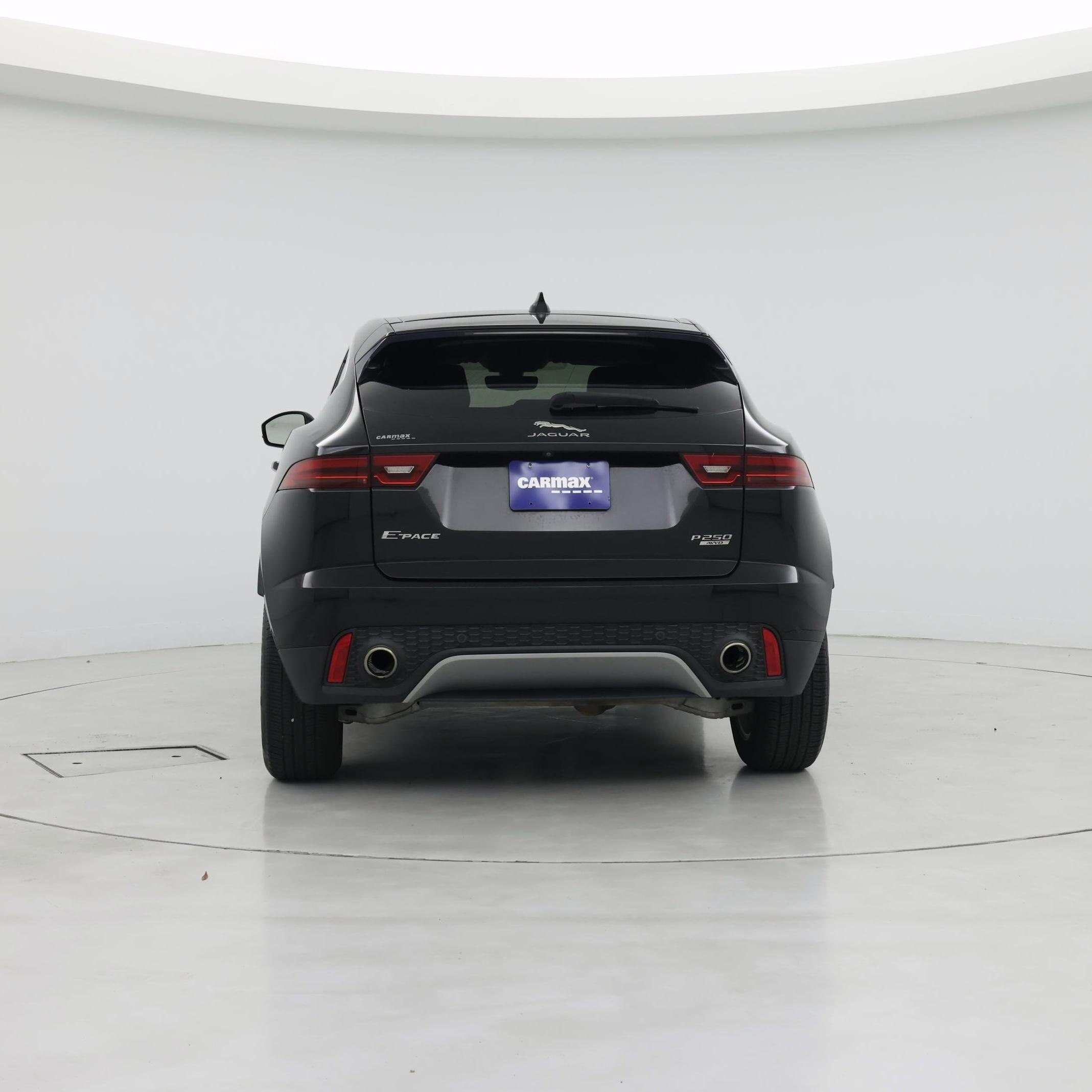 Thumbnail: 2018 Jaguar E-Pace - 6