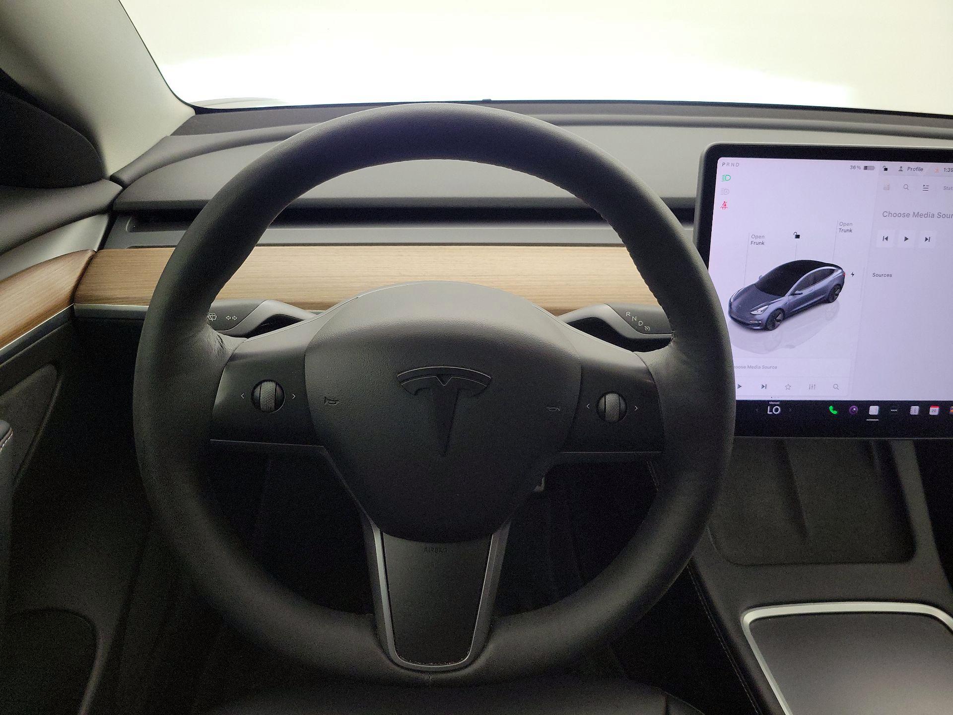 Thumbnail: 2022 Tesla Model 3 - 10