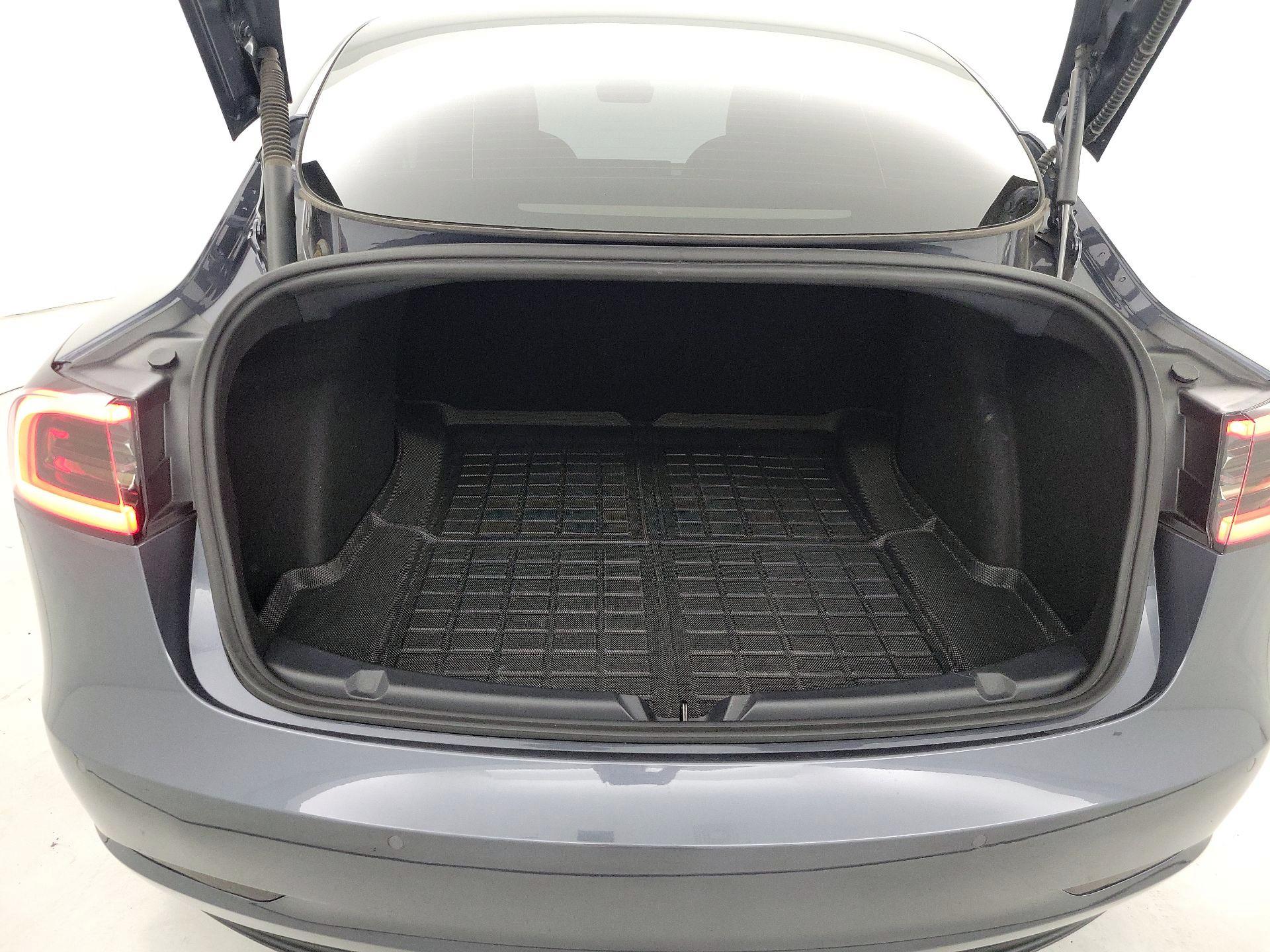 Thumbnail: 2022 Tesla Model 3 - 18