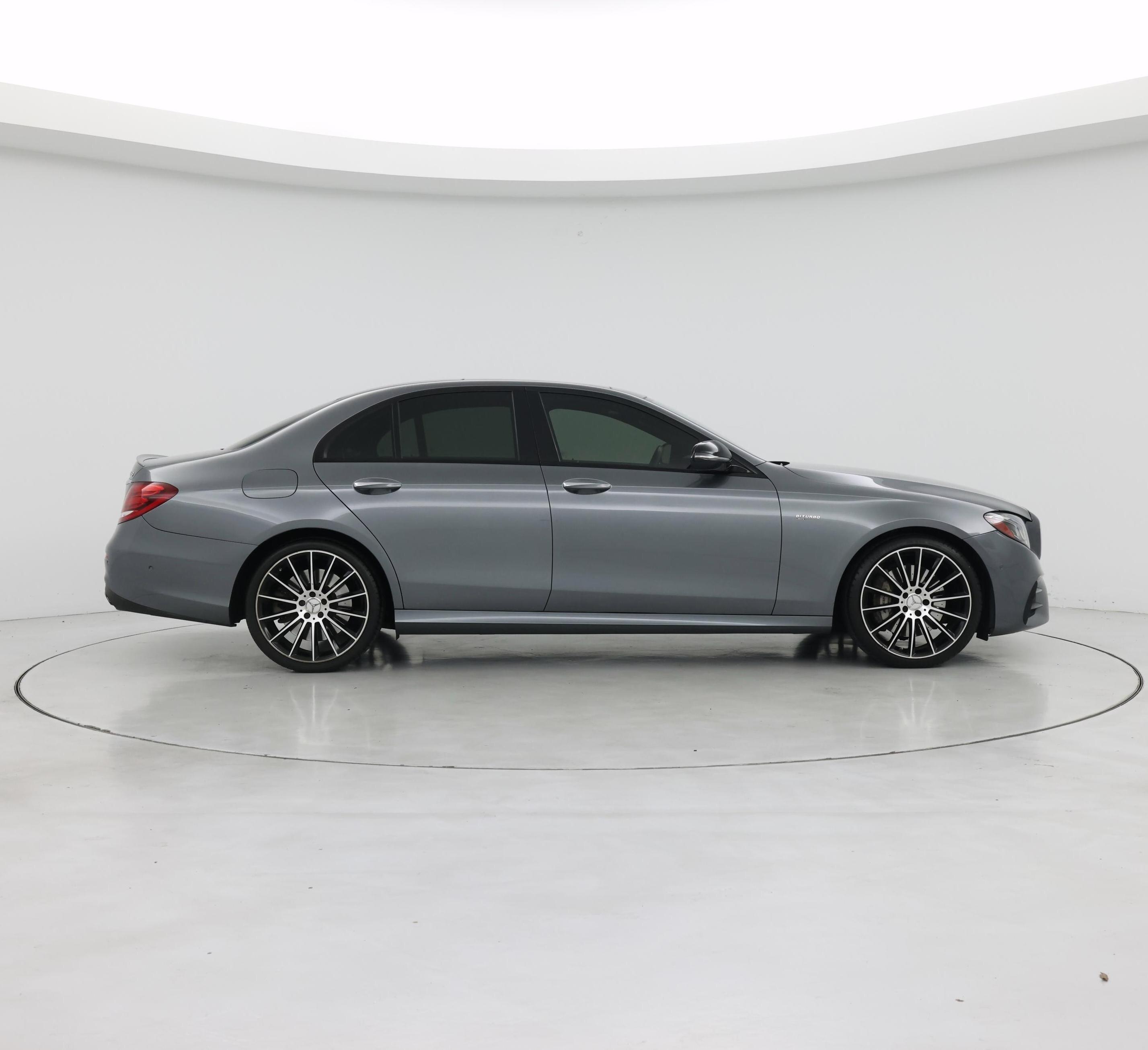 Thumbnail: 2018 Mercedes-Benz E-Class - 7