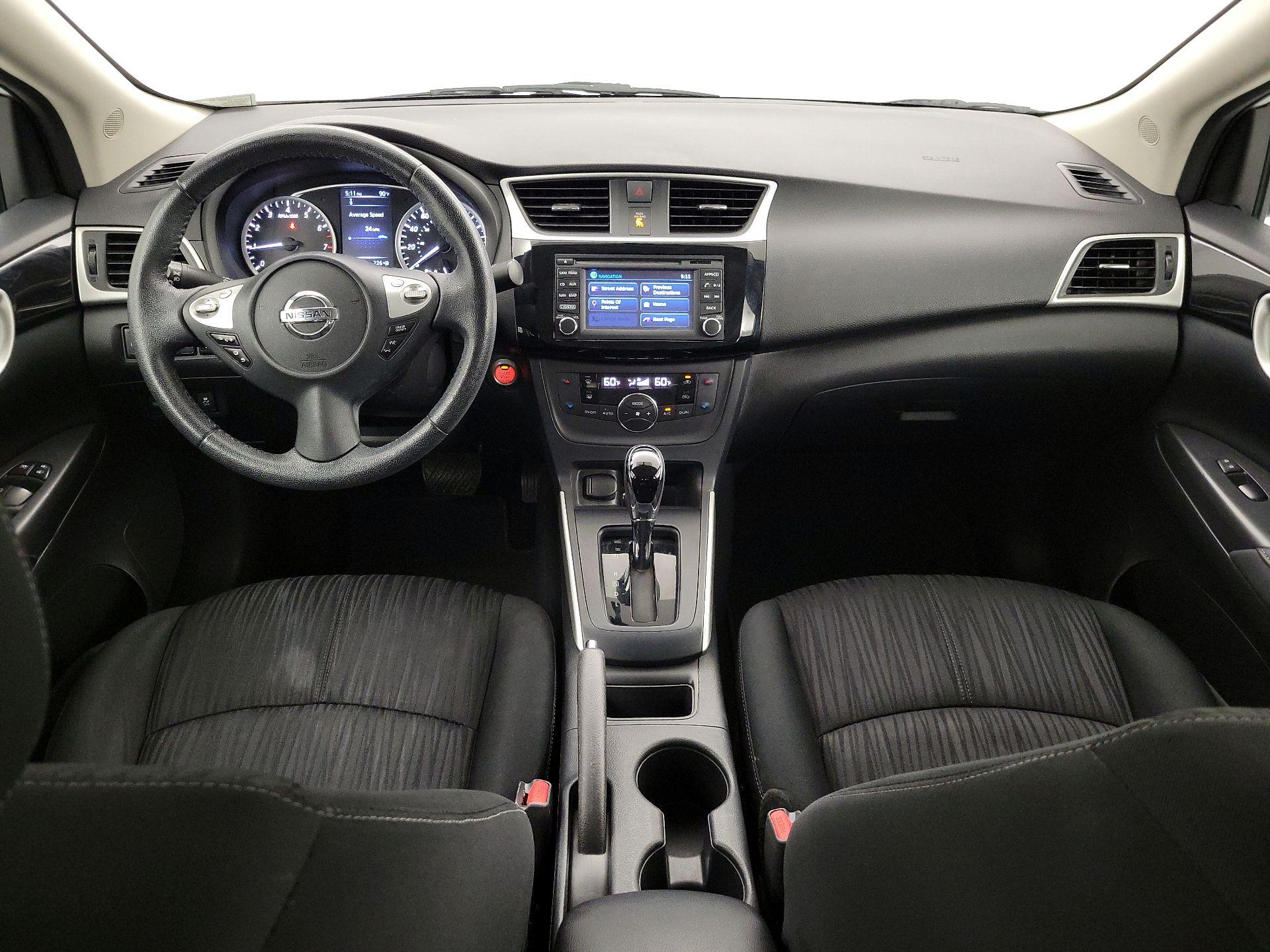 Thumbnail: 2018 Nissan Sentra - 9