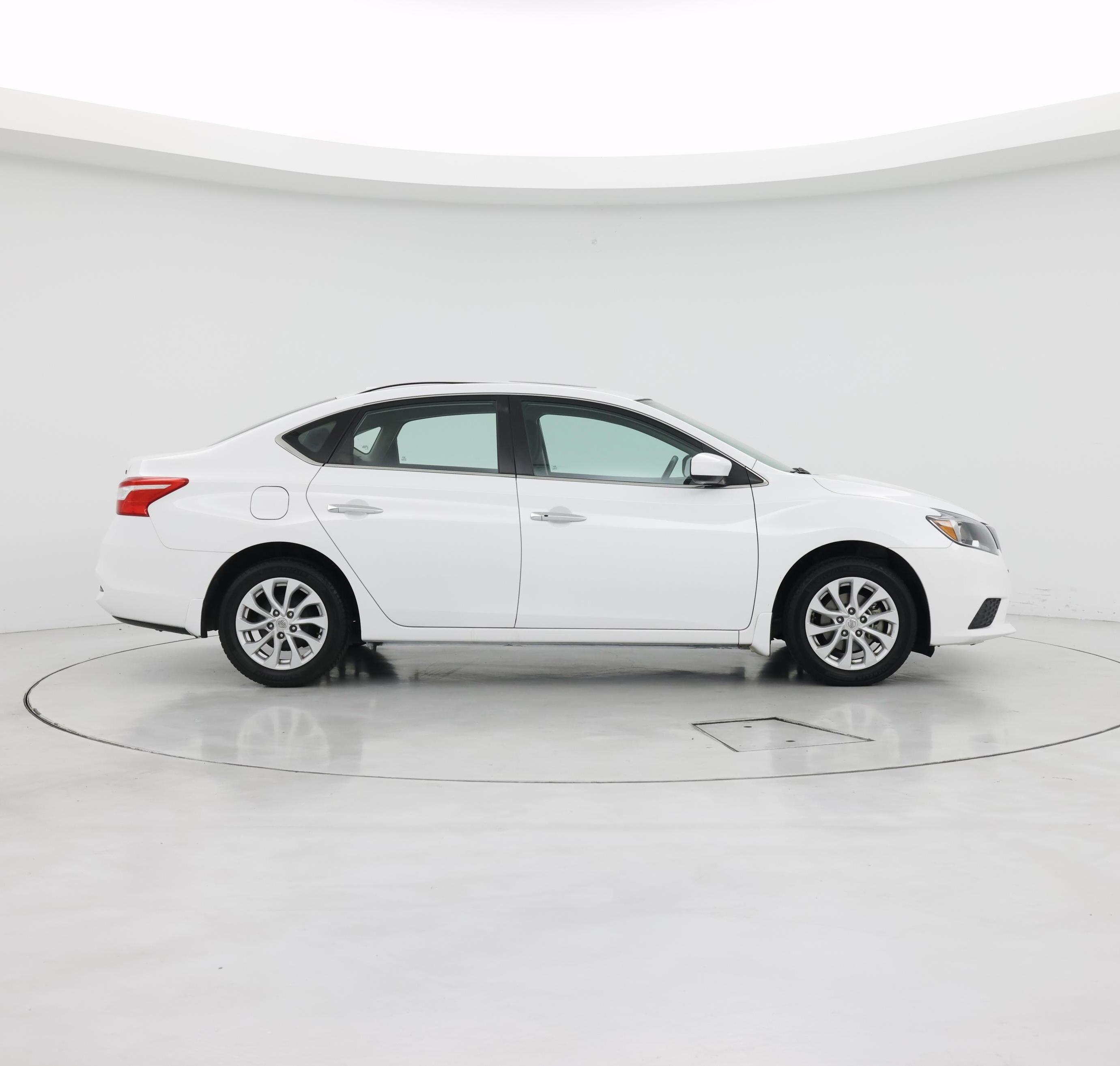 Thumbnail: 2018 Nissan Sentra - 7