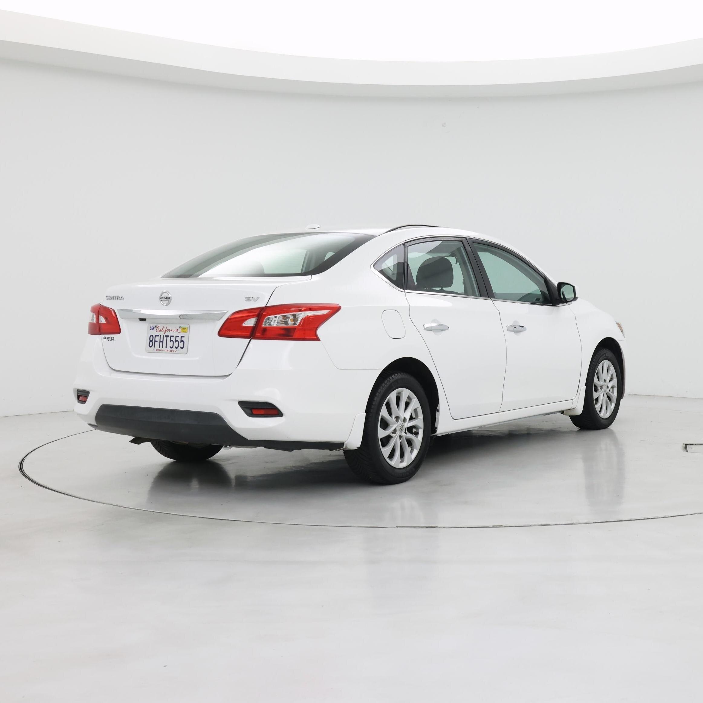 Thumbnail: 2018 Nissan Sentra - 8
