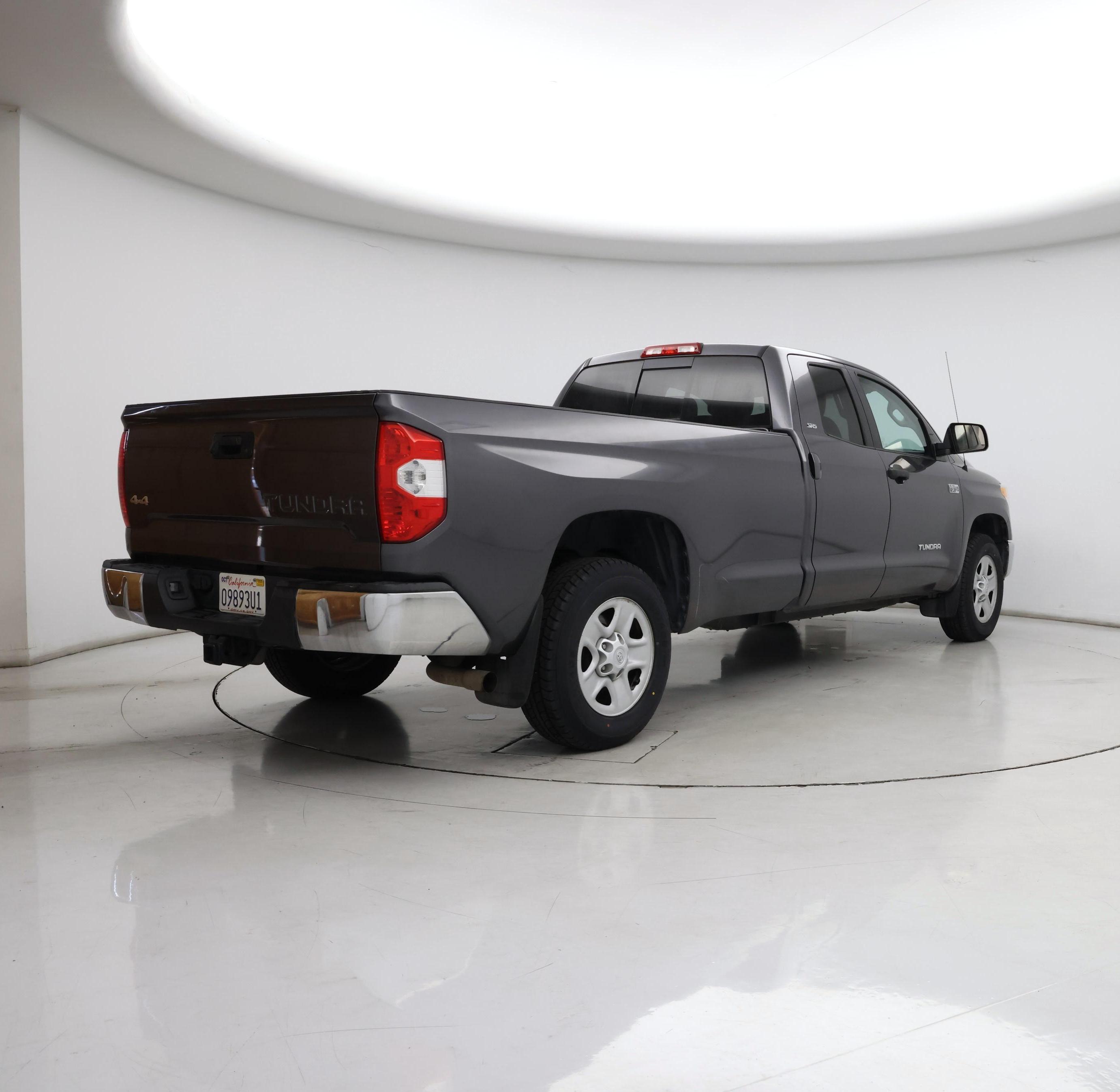 Thumbnail: 2017 Toyota Tundra - 8
