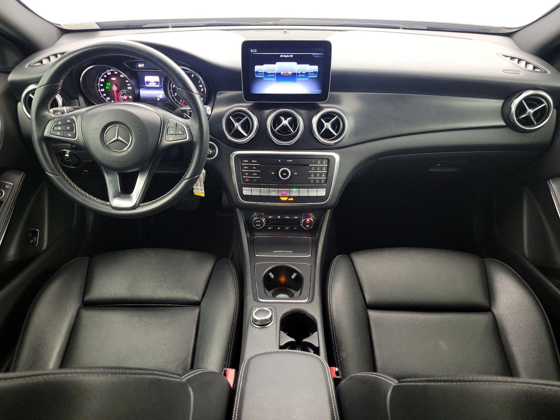 Thumbnail: 2018 Mercedes-Benz GLA - 9