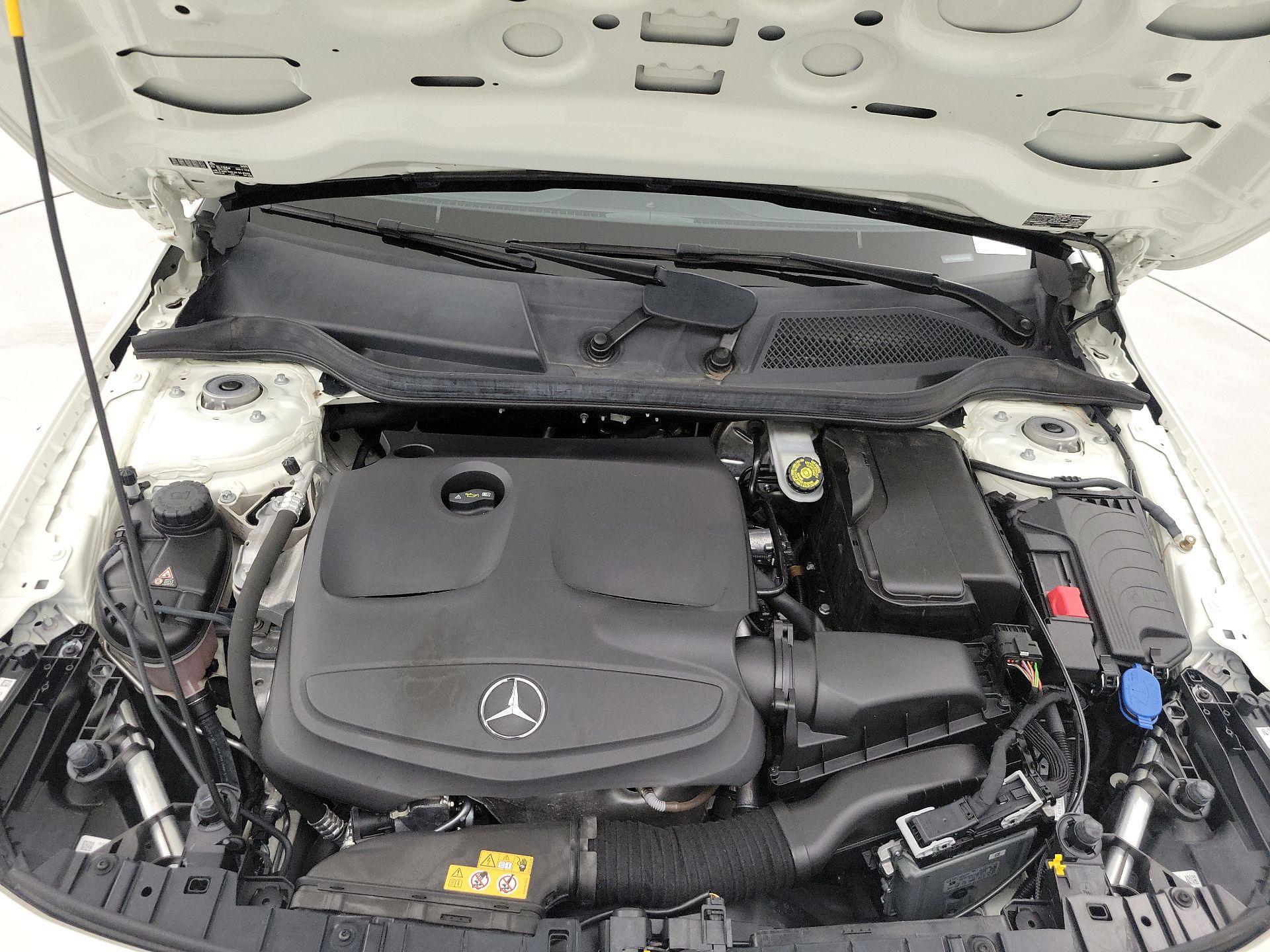 Thumbnail: 2018 Mercedes-Benz GLA - 20